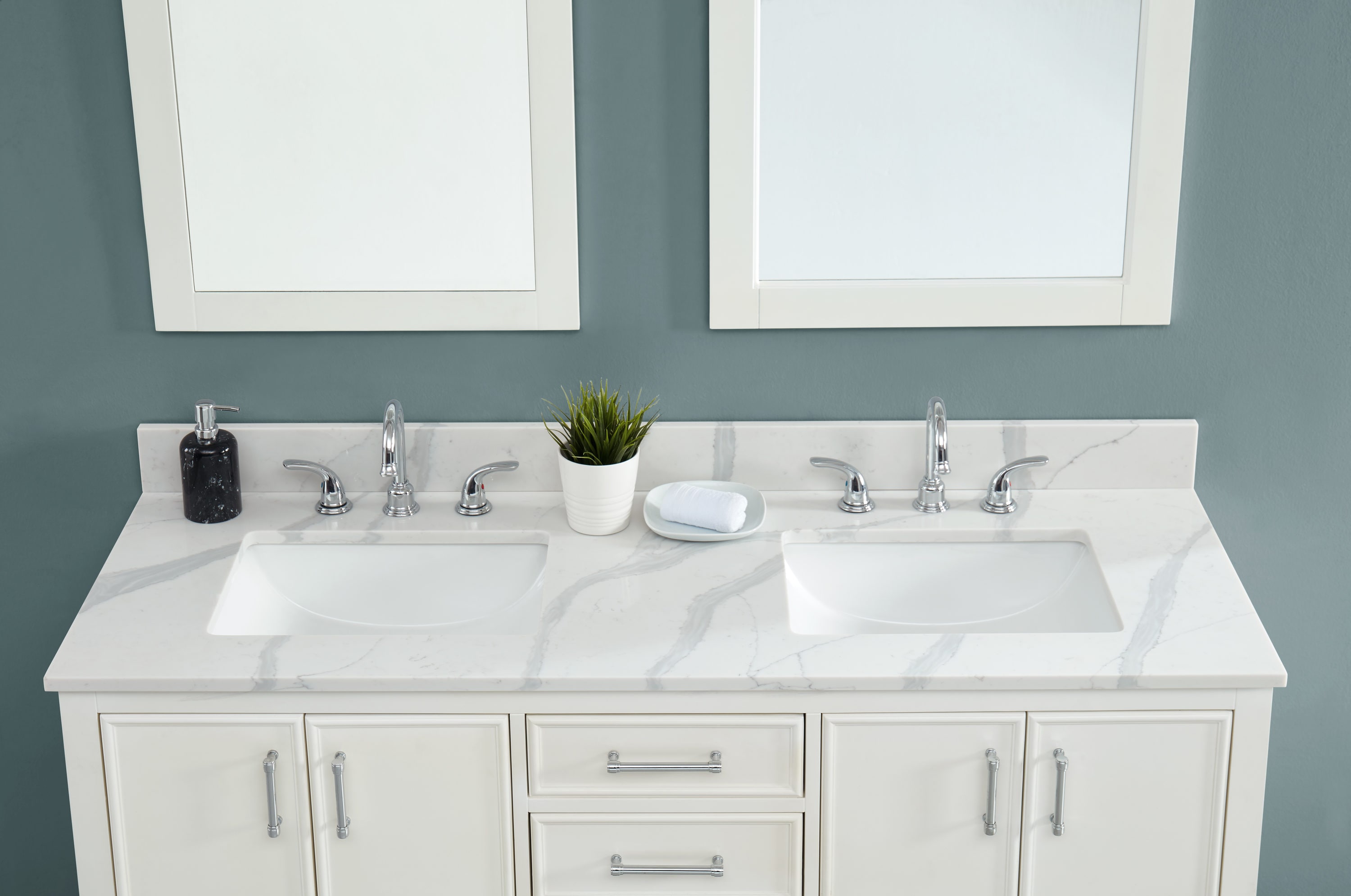22 White Bathroom Countertops That are Far From Bland