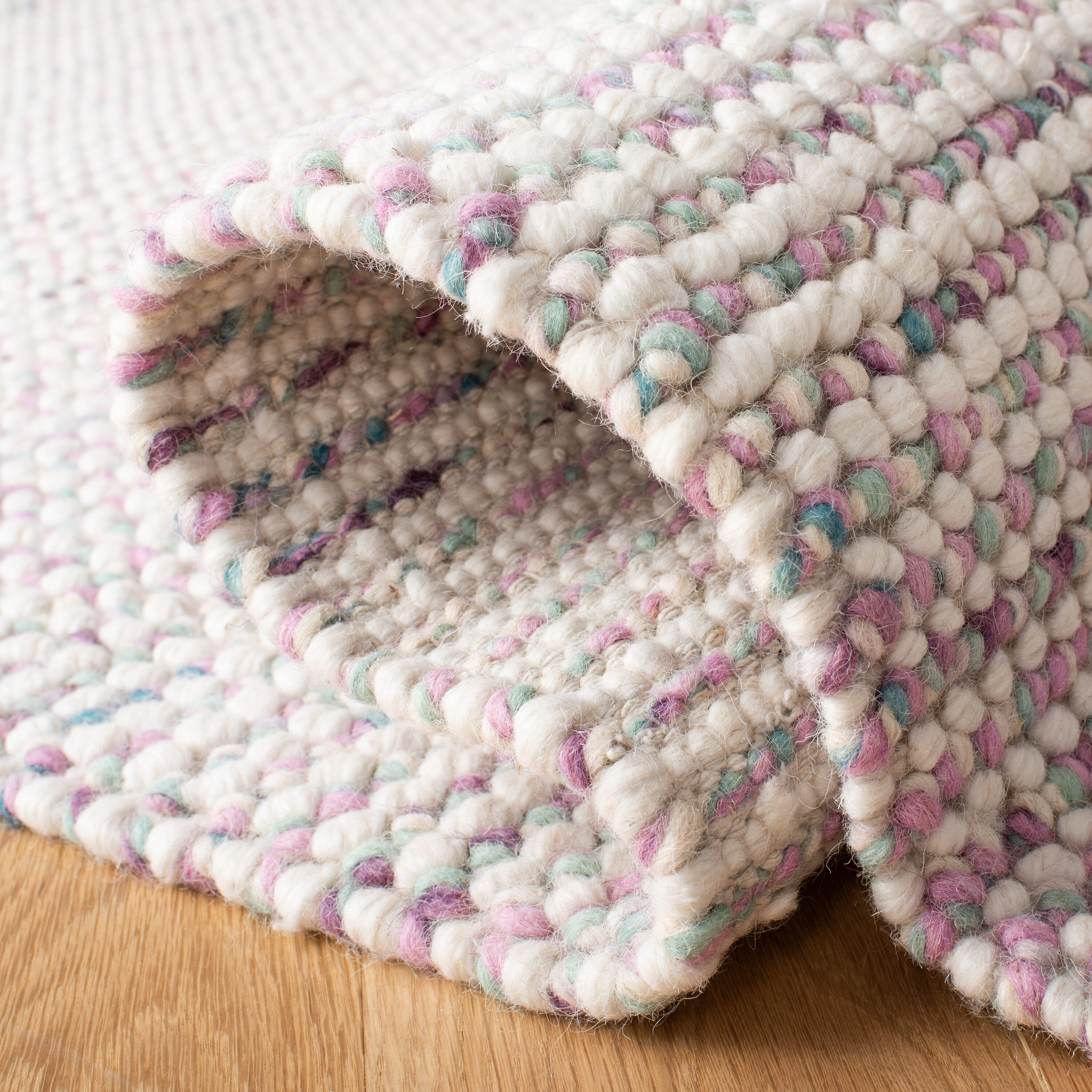 Safavieh VRM401V-5 rugs - View #6