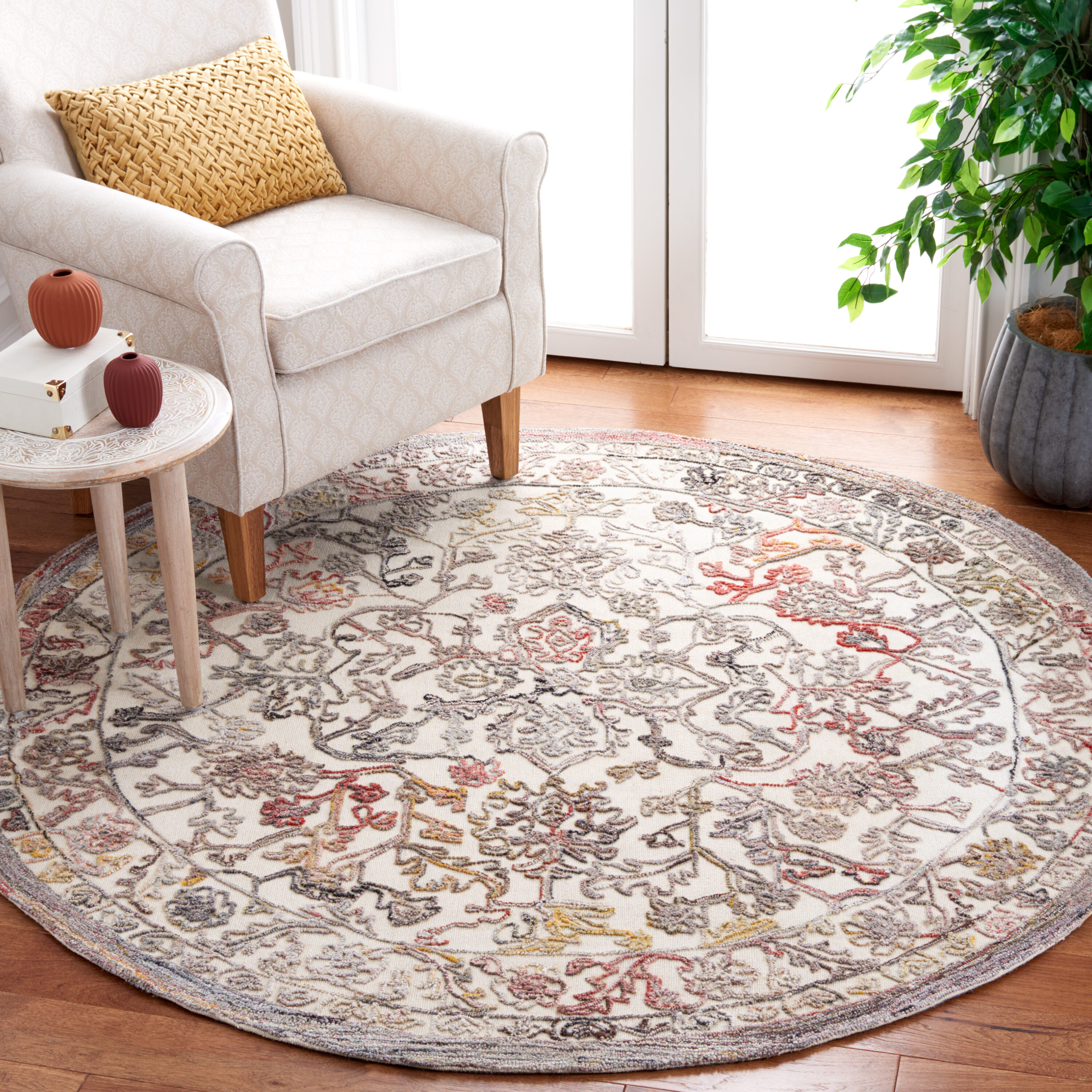  Trace 303 Red/Ivory Traditional 6ft x 6ft Round Rug