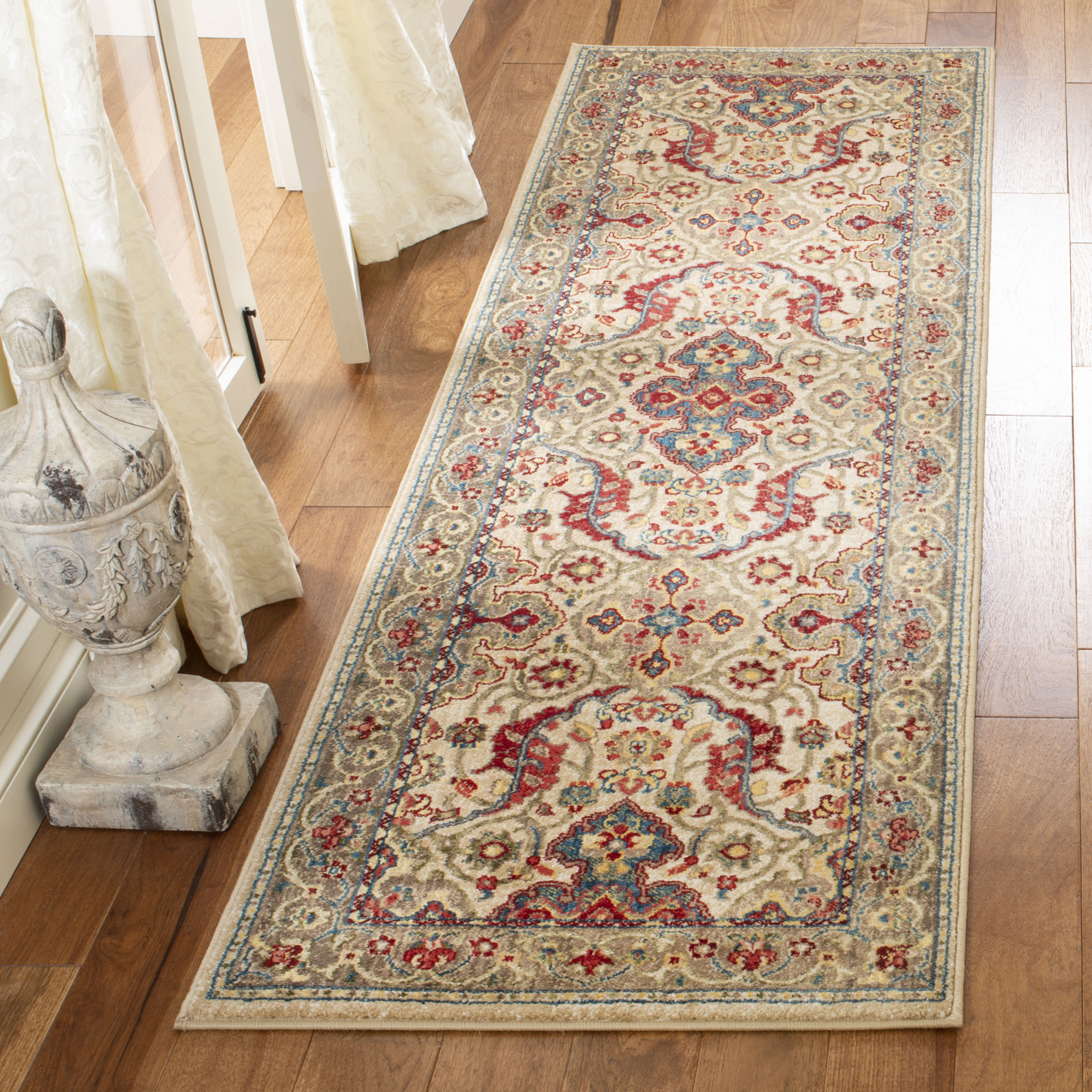 Safavieh KSN307A-28 Kashan Kula 3 x 8 (ft) Loomed Polypropylene Ivory/Taupe Rectangular Indoor Floral/Botanical Oriental Runner rug