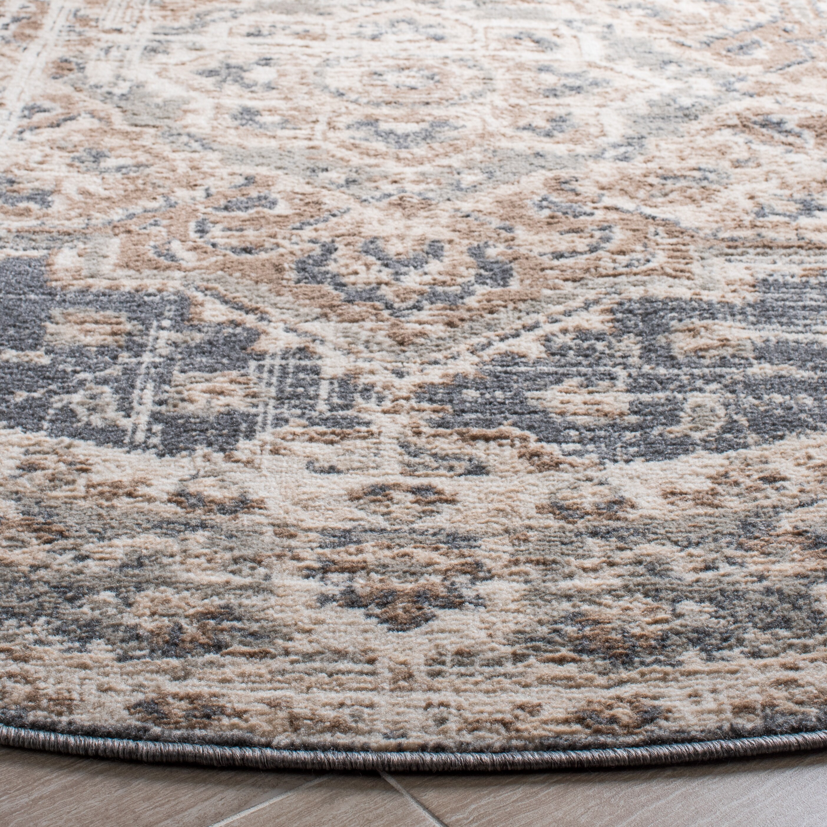 Safavieh PYR268B-7R rugs - View #3