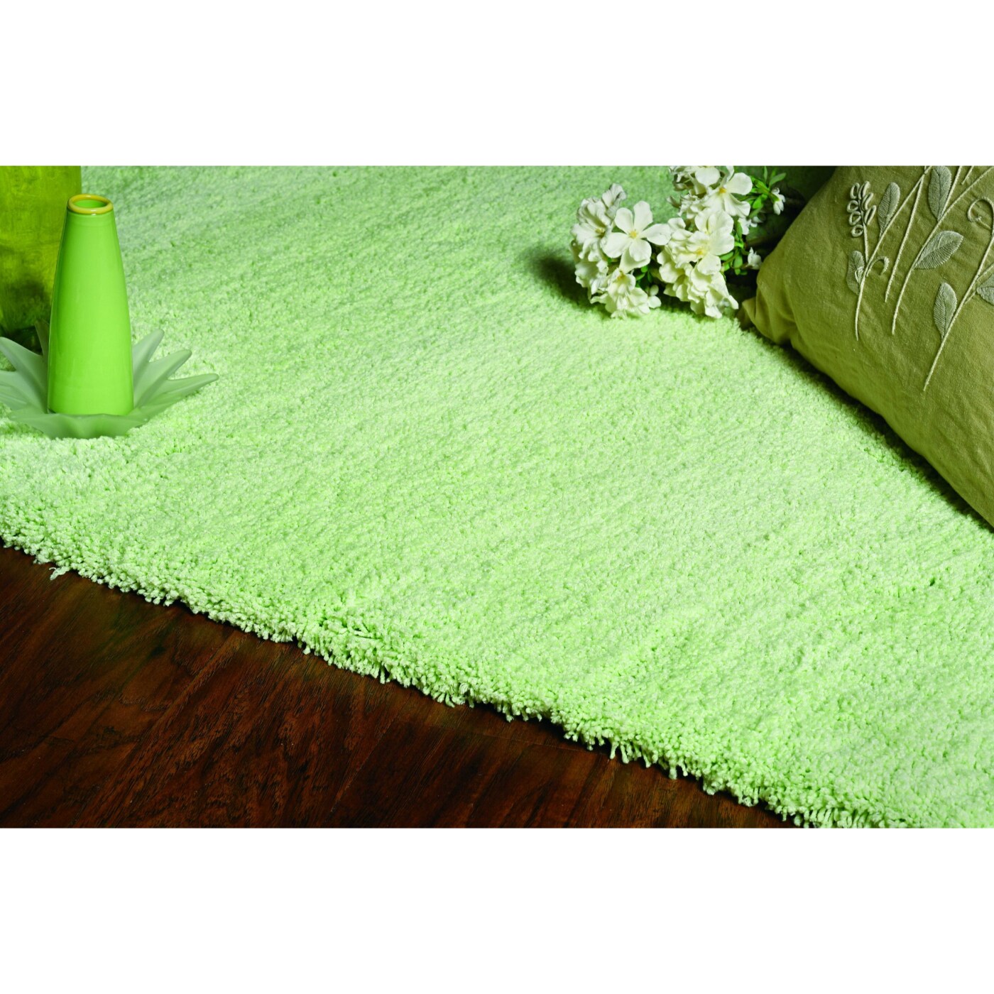 HomeRoots 349869 Bernadette 7 x 9 (ft) Rag Polyester Green Rectangular Indoor Solid Area rug