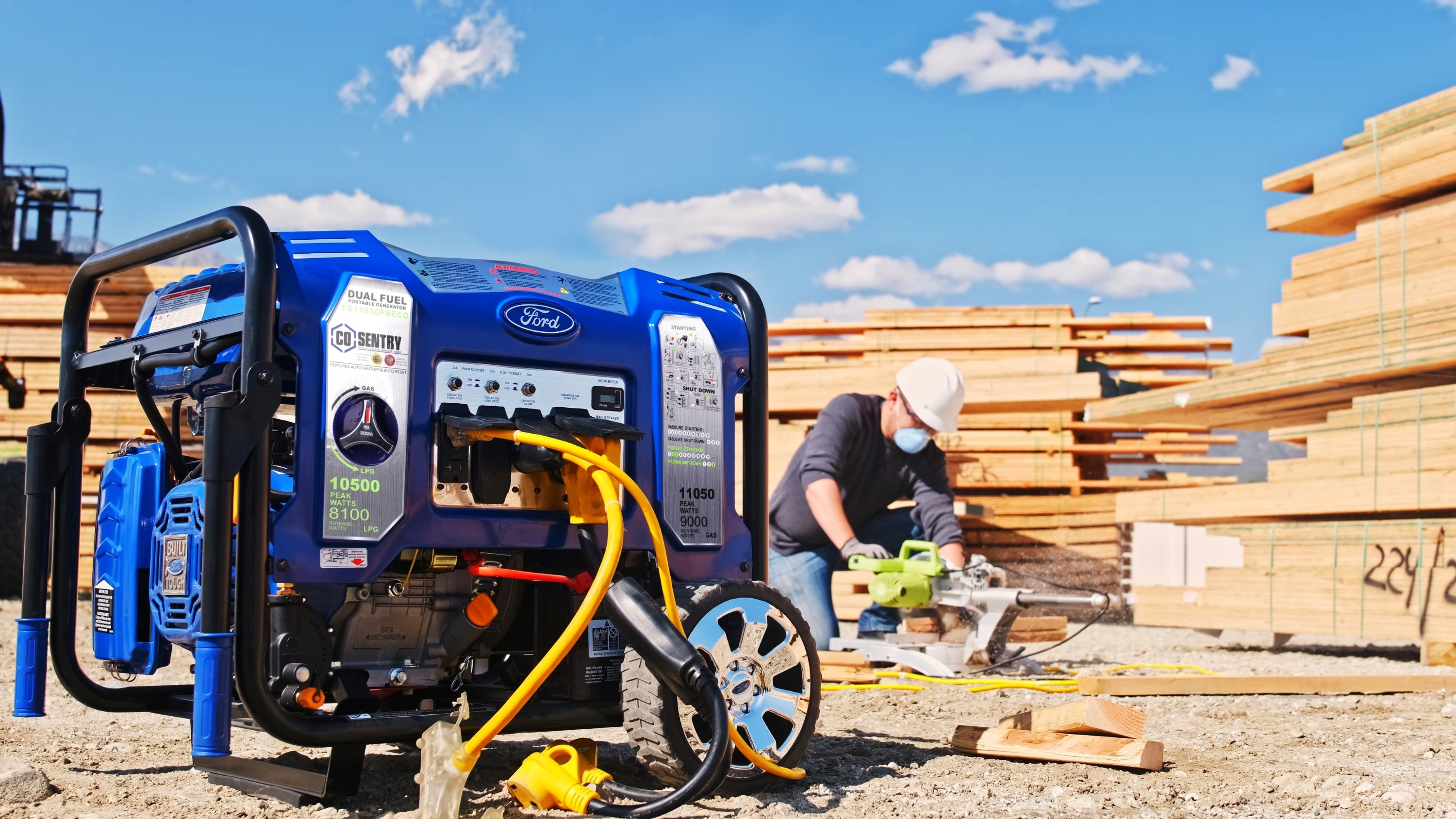 Ford 900Watt Dual Fuel (Gasoline/Propane) Portable Generator in the