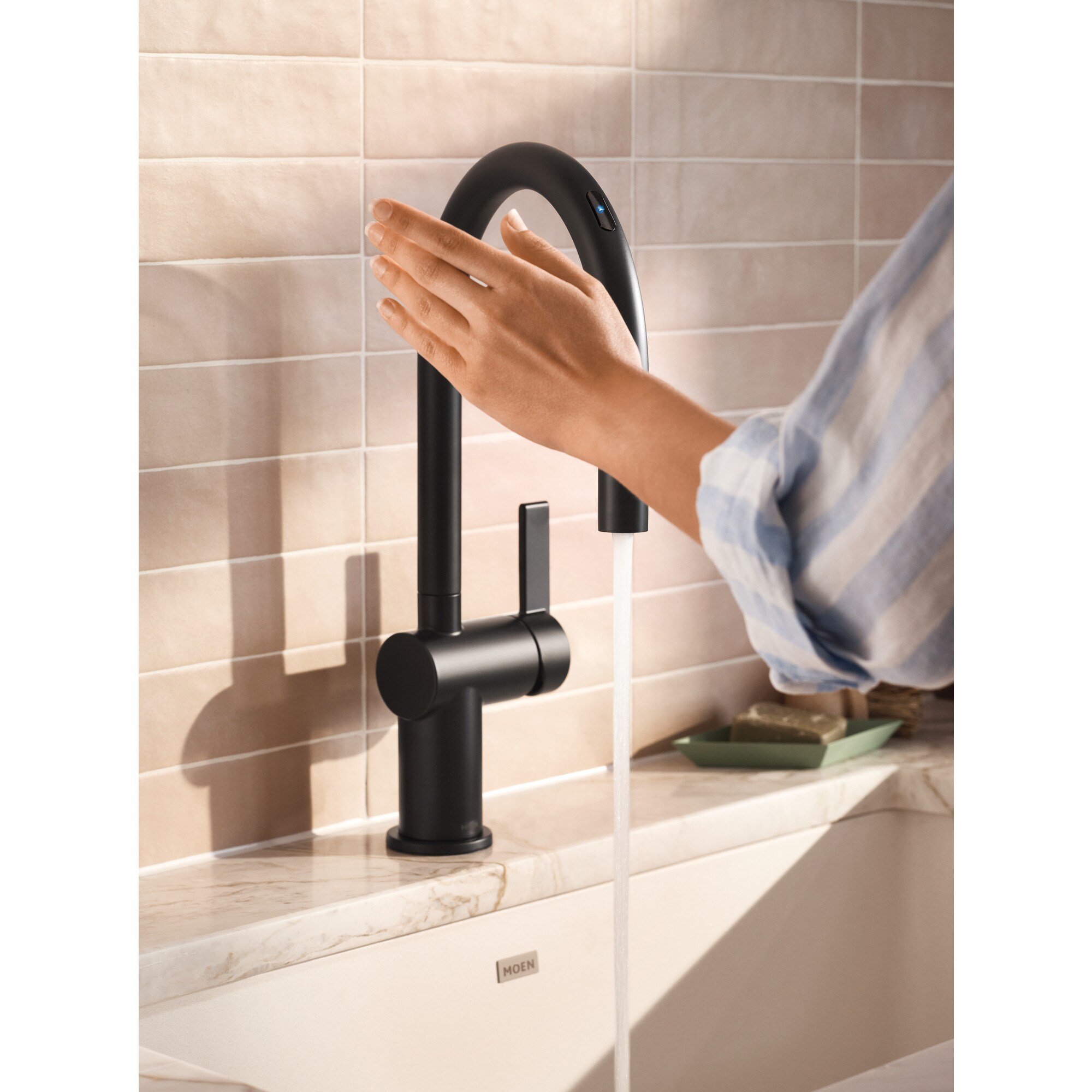 Moen 7622EVBL Kitchen-Faucets - View #2