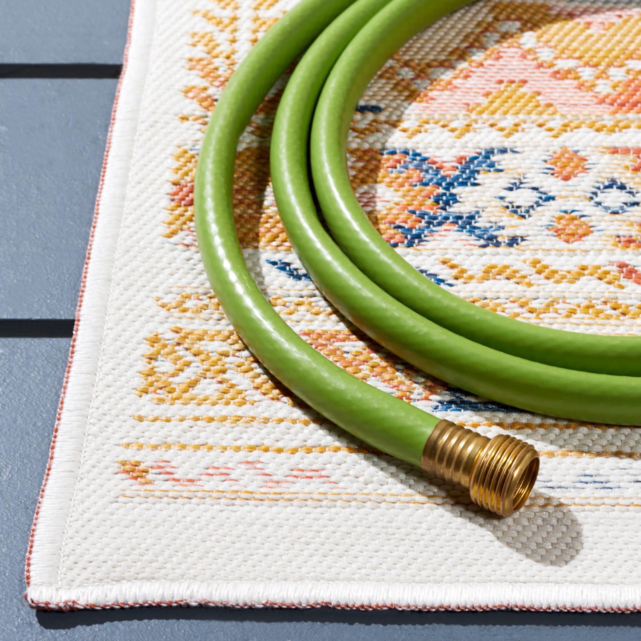 Safavieh SUN630D-28 rugs - View #3