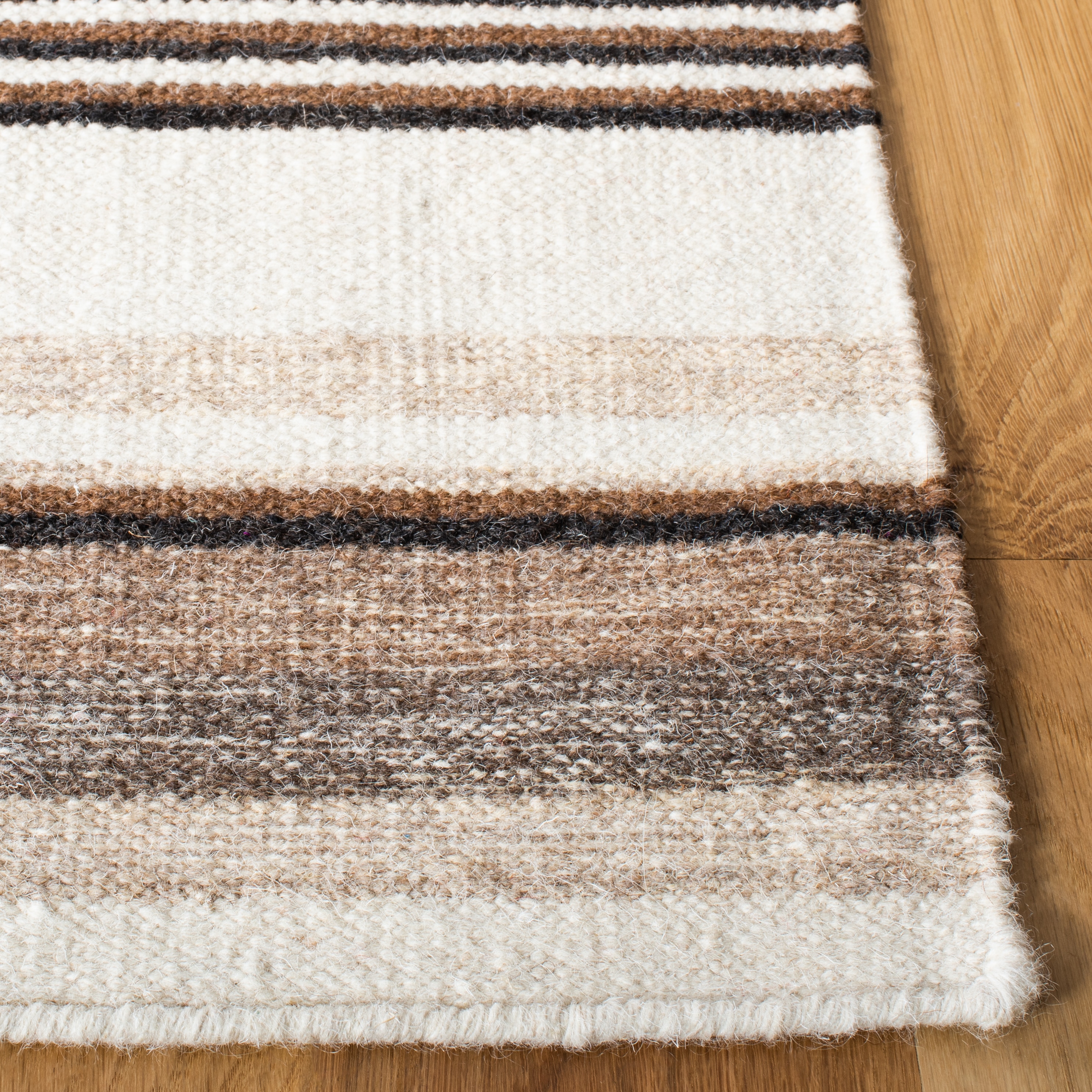 Safavieh STK601A-9 rugs - View #3