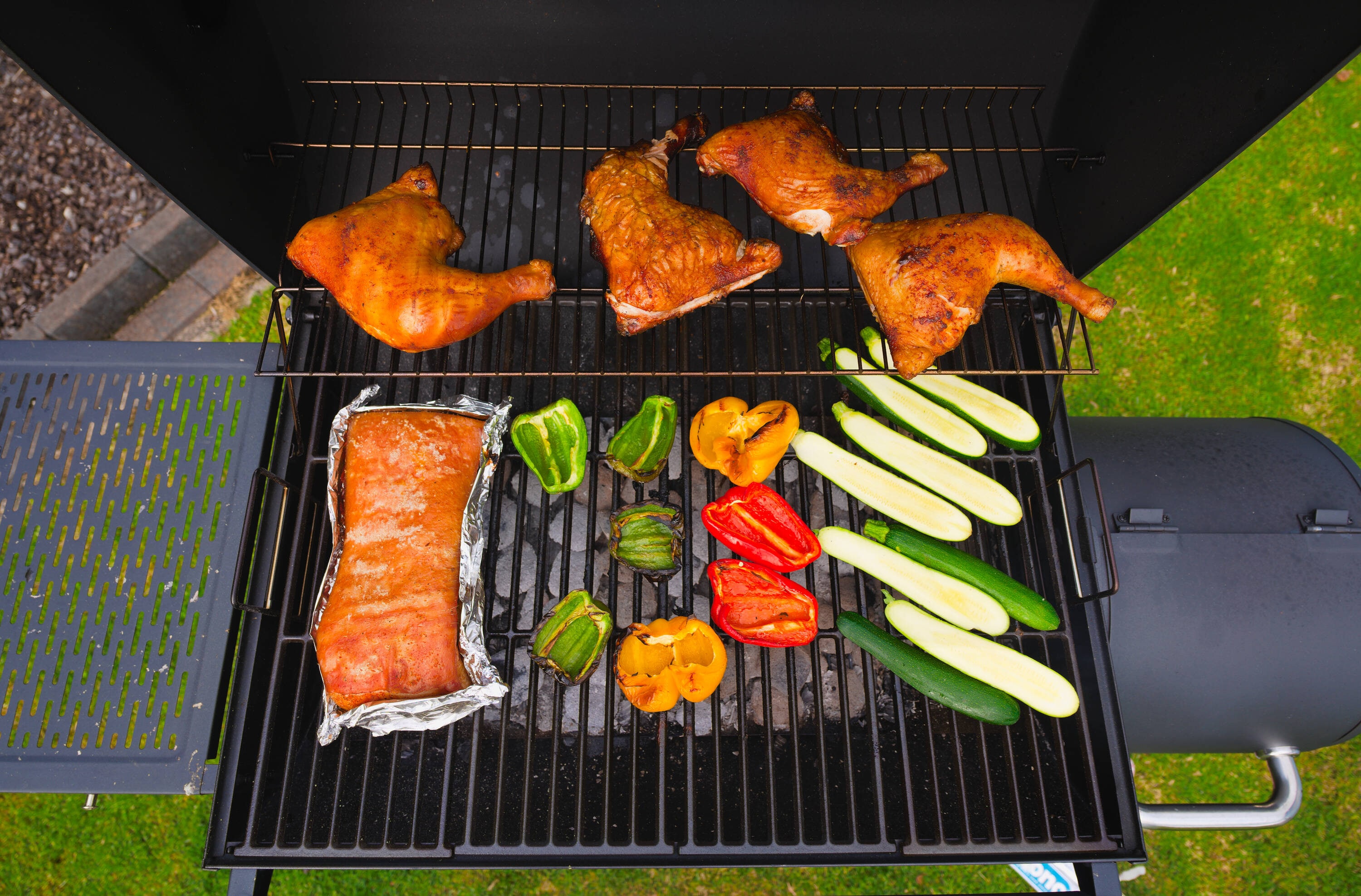 Master Forge CBC23032L Charcoal-Smokers - View #6