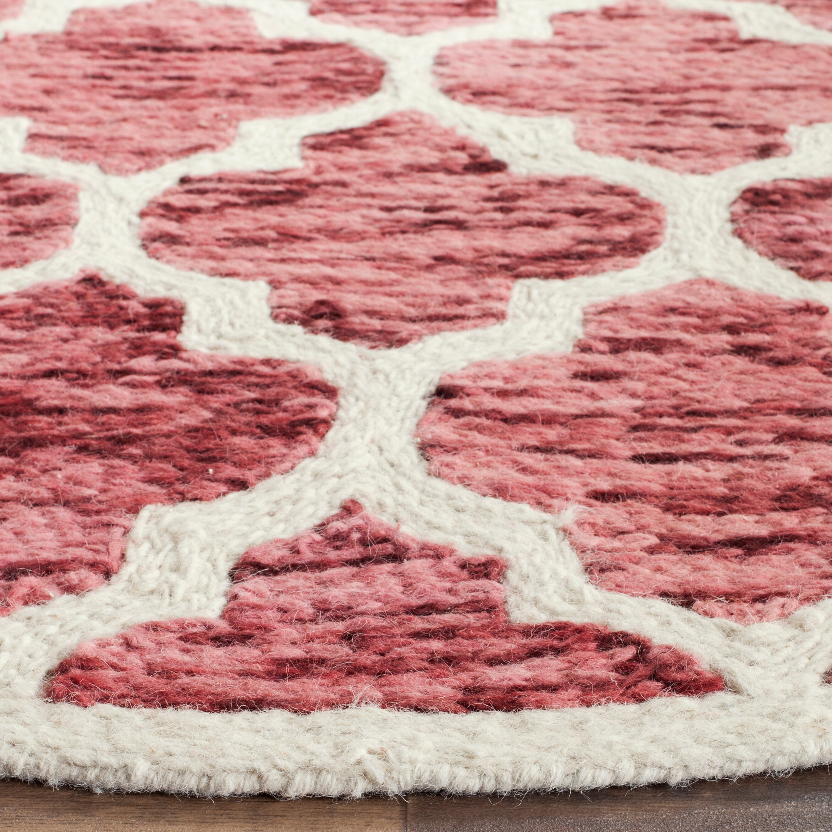 Safavieh HIM121B-6R rugs - View #3