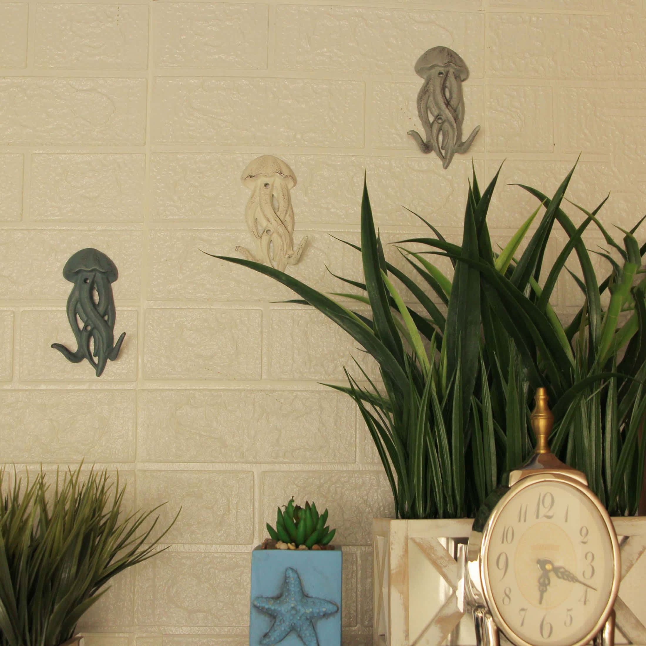 Zeckos ZKO-99519 Decorative-Wall-Hooks - View #4