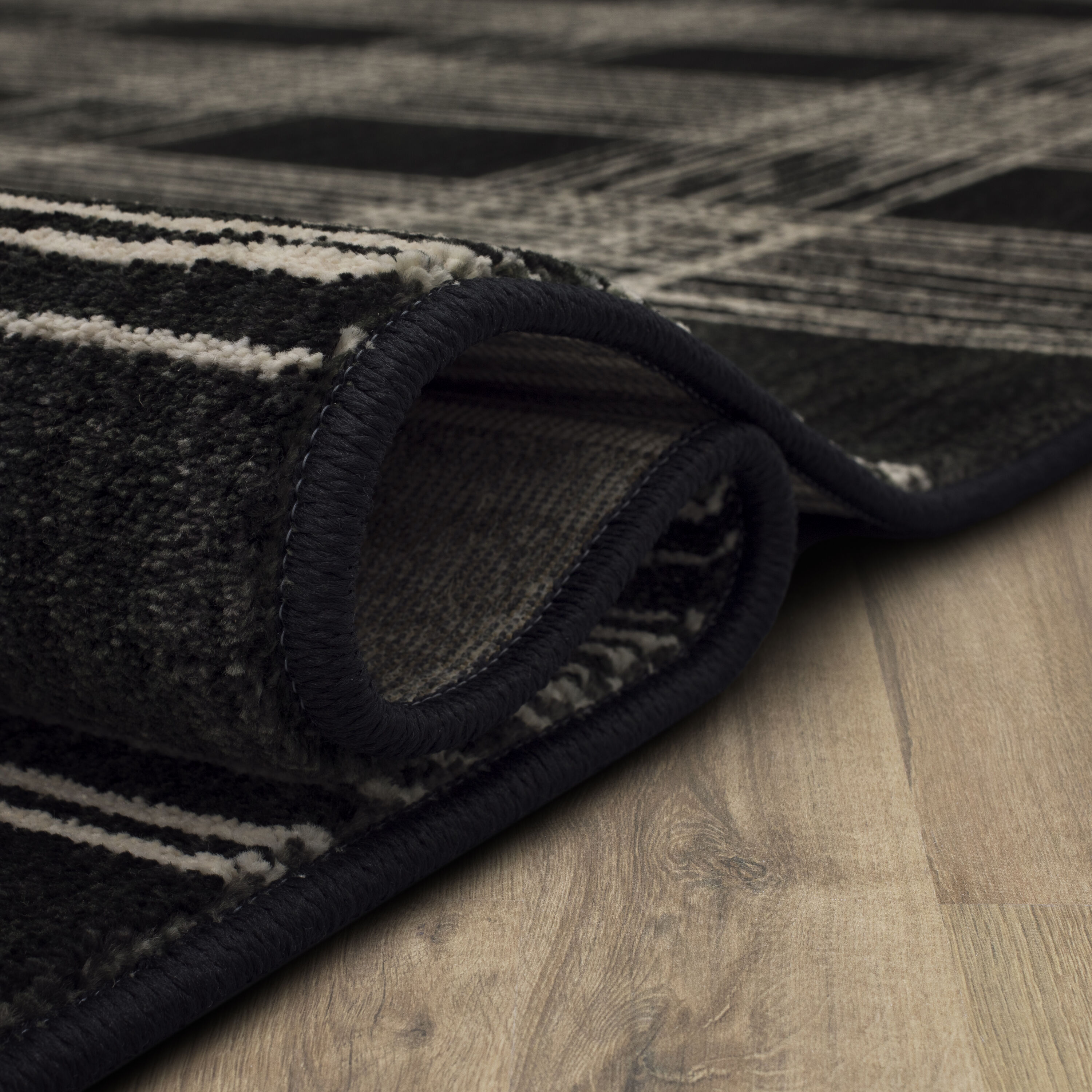Modern Abstract Black Geometric Synthetic Area Rug