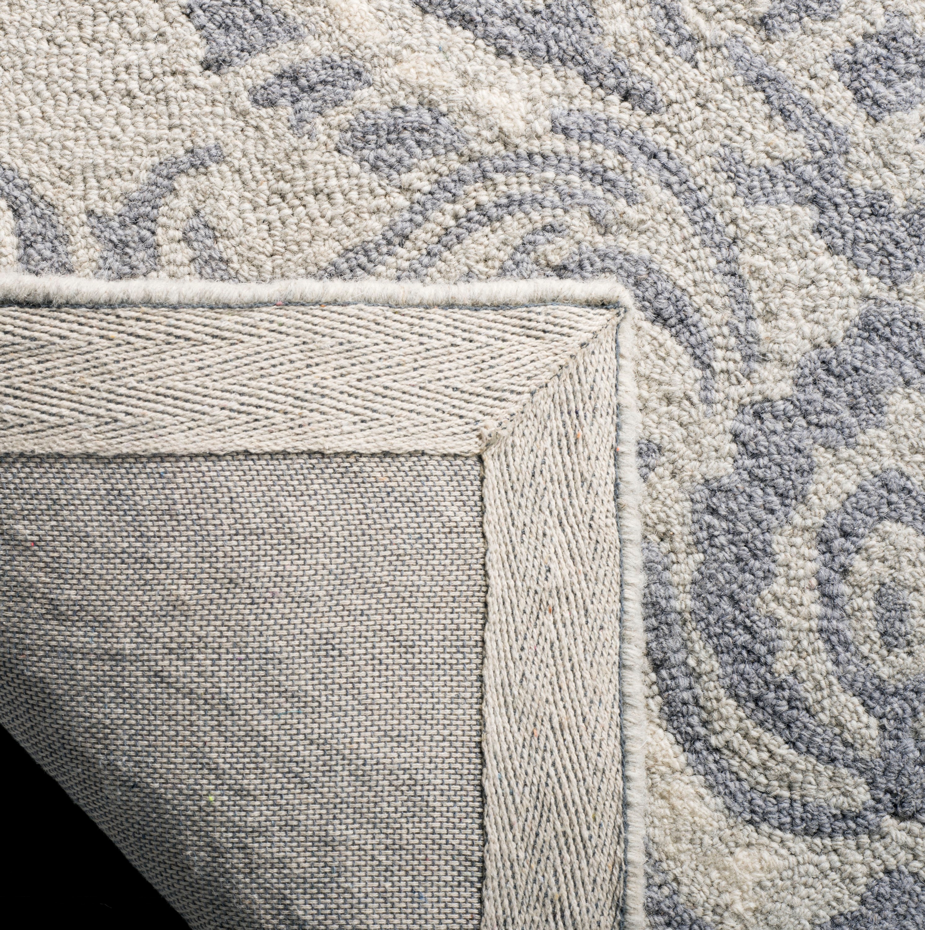 Safavieh BLM106A-24 rugs - View #4