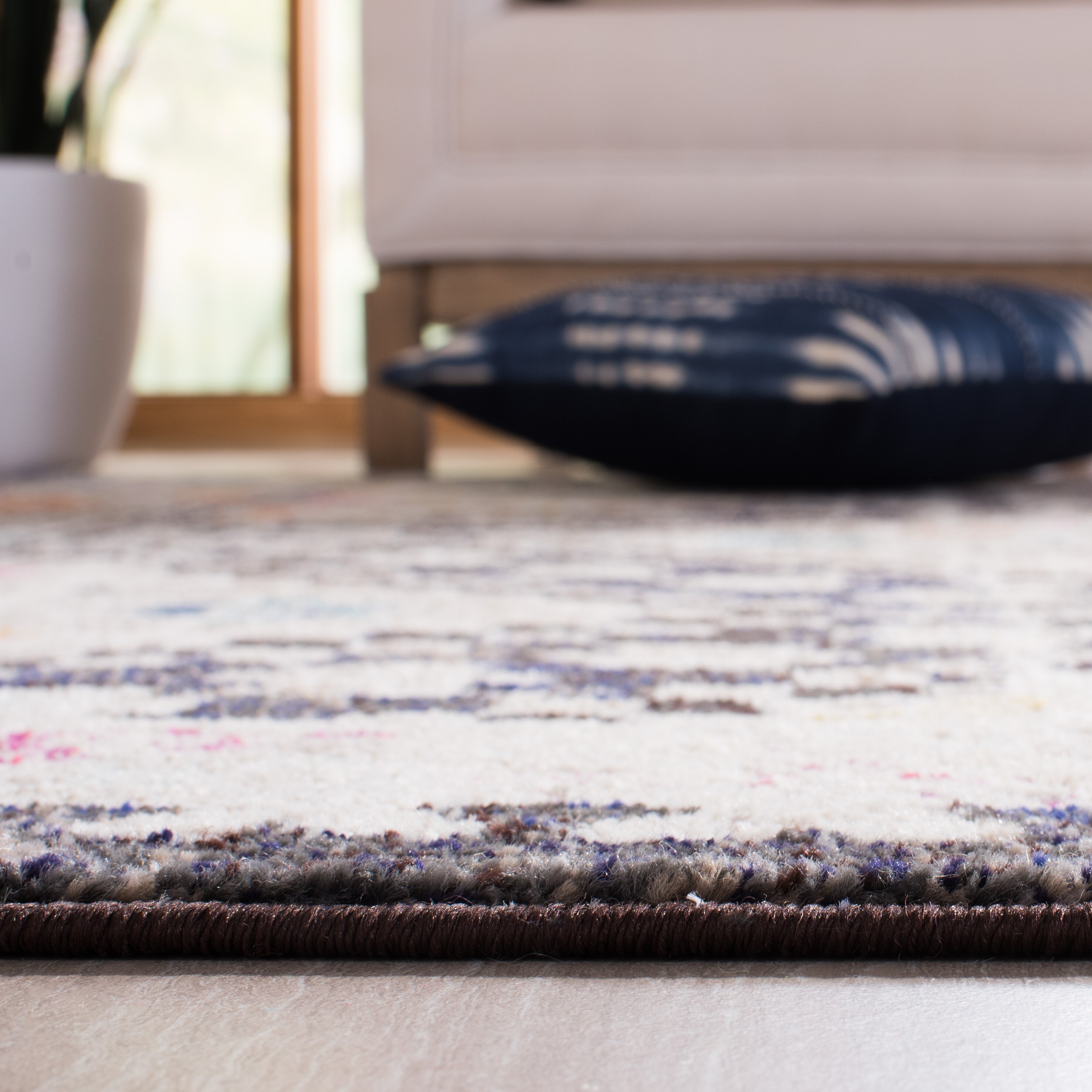 Safavieh MAD418Z-24 rugs - View #5