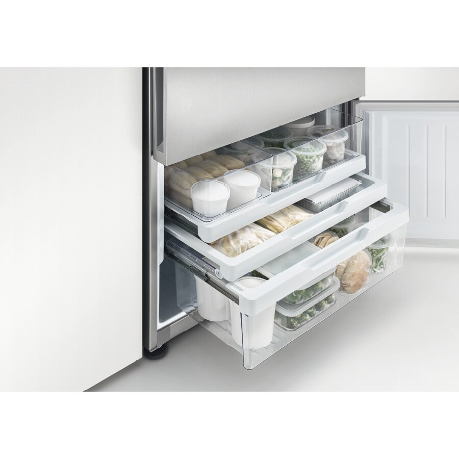 Fisher & Paykel RF170BRPX6 Bottom-Freezer-Refrigerators - View #4
