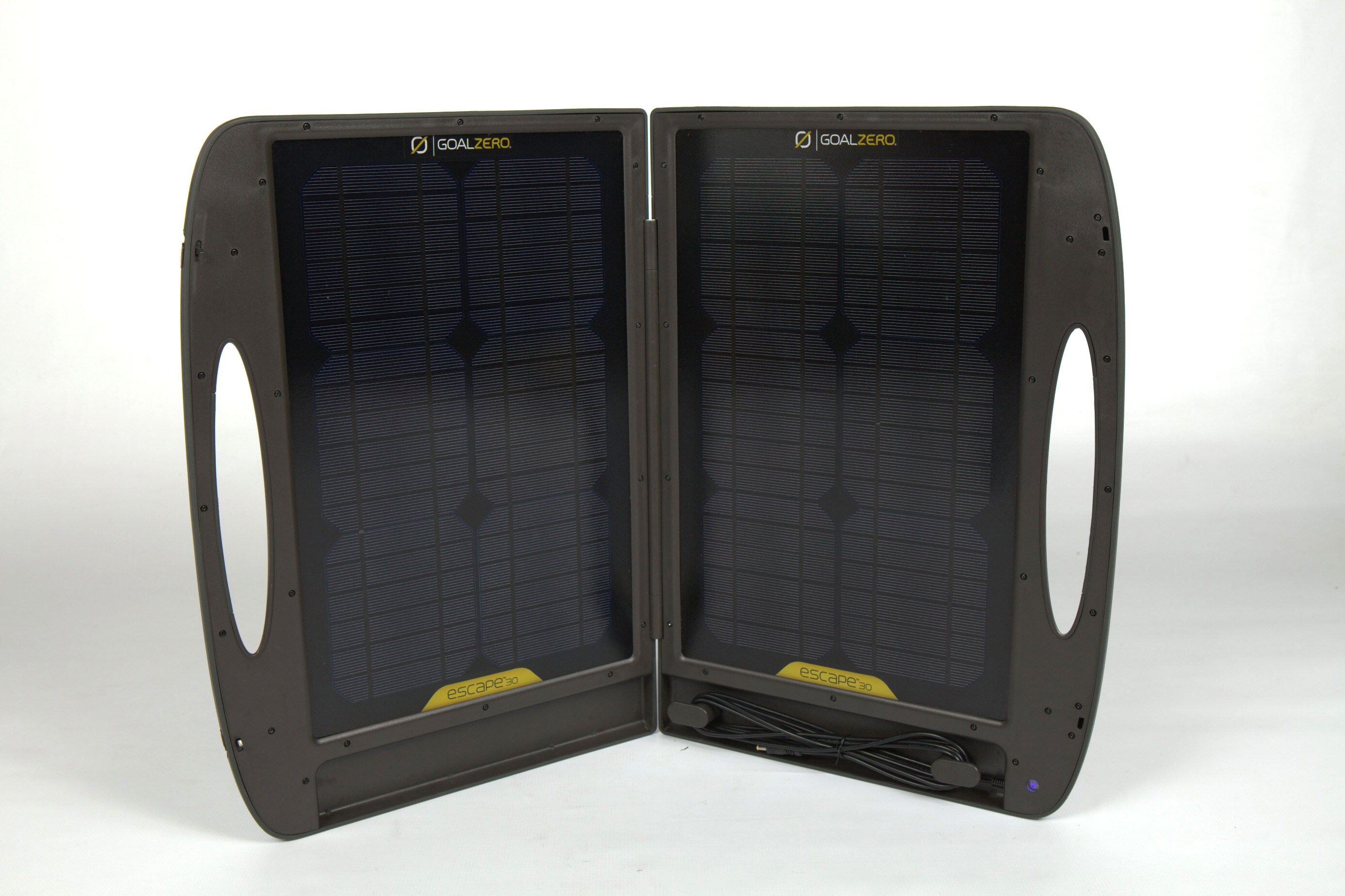 Goal Zero 22003 Escape 21-in x 2-in x 16-in 30-Watt Portable Solar Panel