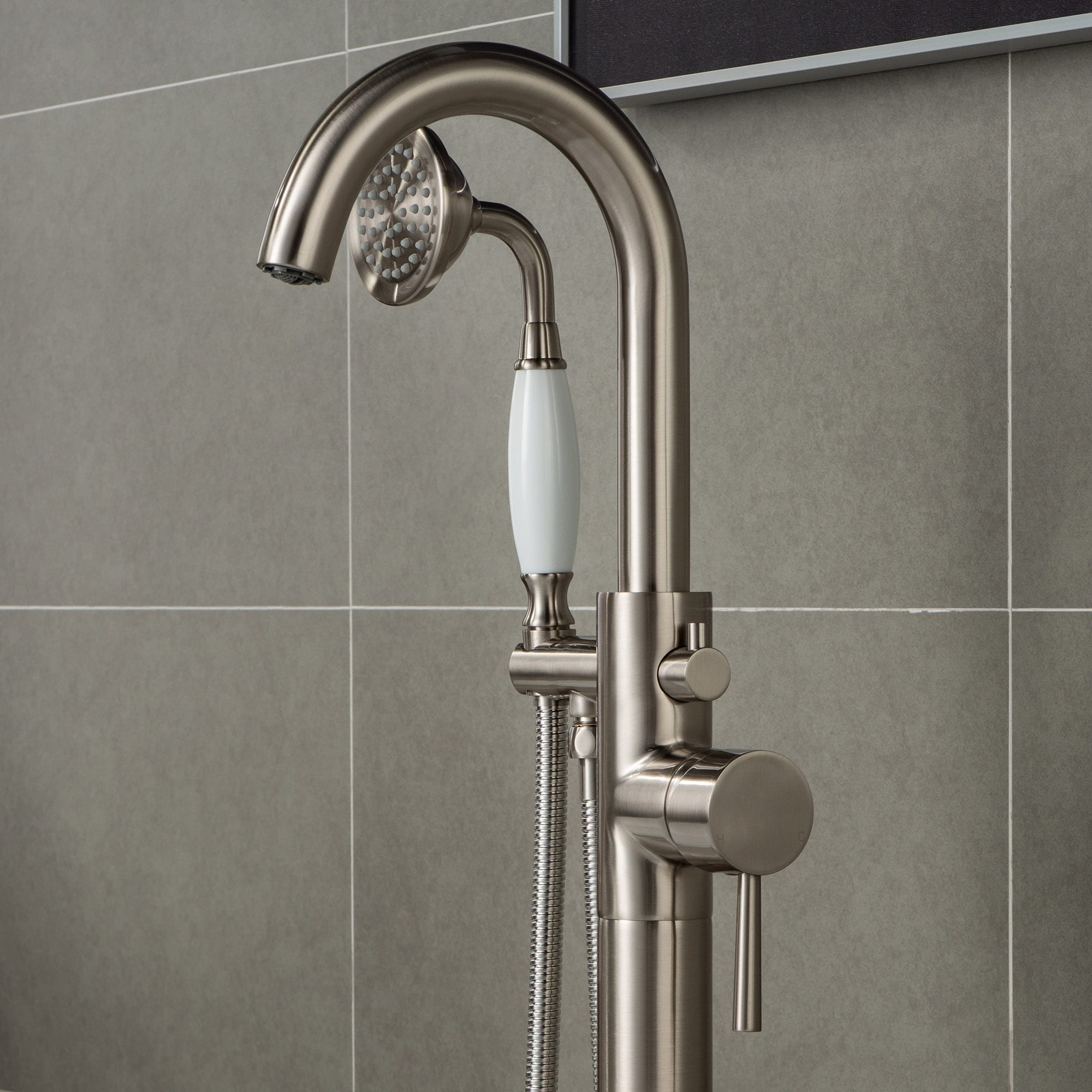 Woodbridge LF906 Roman-Tub-Faucets - View #11