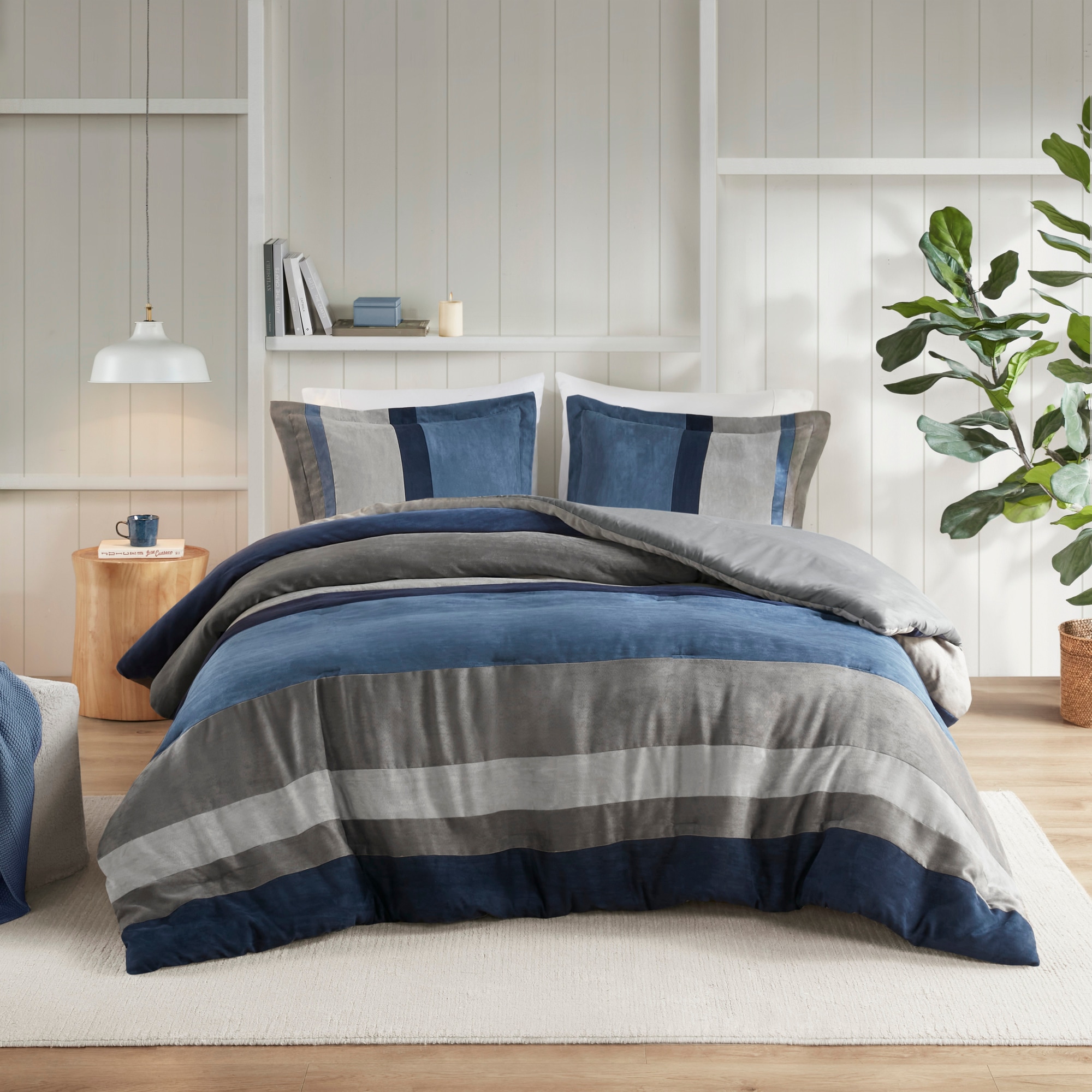 510 Design LWSDS0341000826667 Blue Stripe King/California king Comforter Microfiber