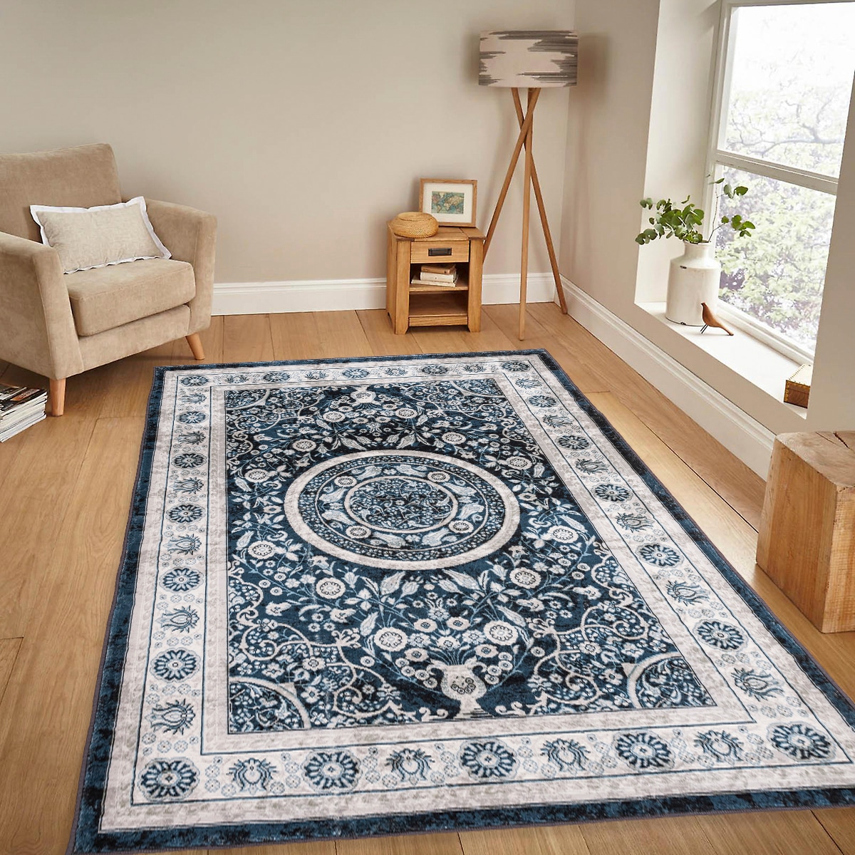 Flynama L-97793 6 x 9 (ft) Polyester Navy Blue Rectangular Indoor Floral/Botanical Vintage Area rug
