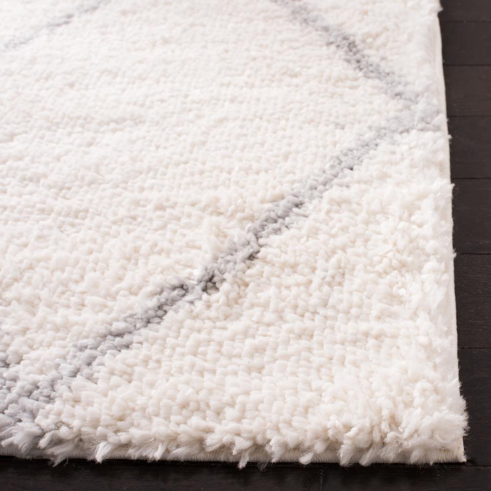 Safavieh PMA515A-7SQ rugs - View #3