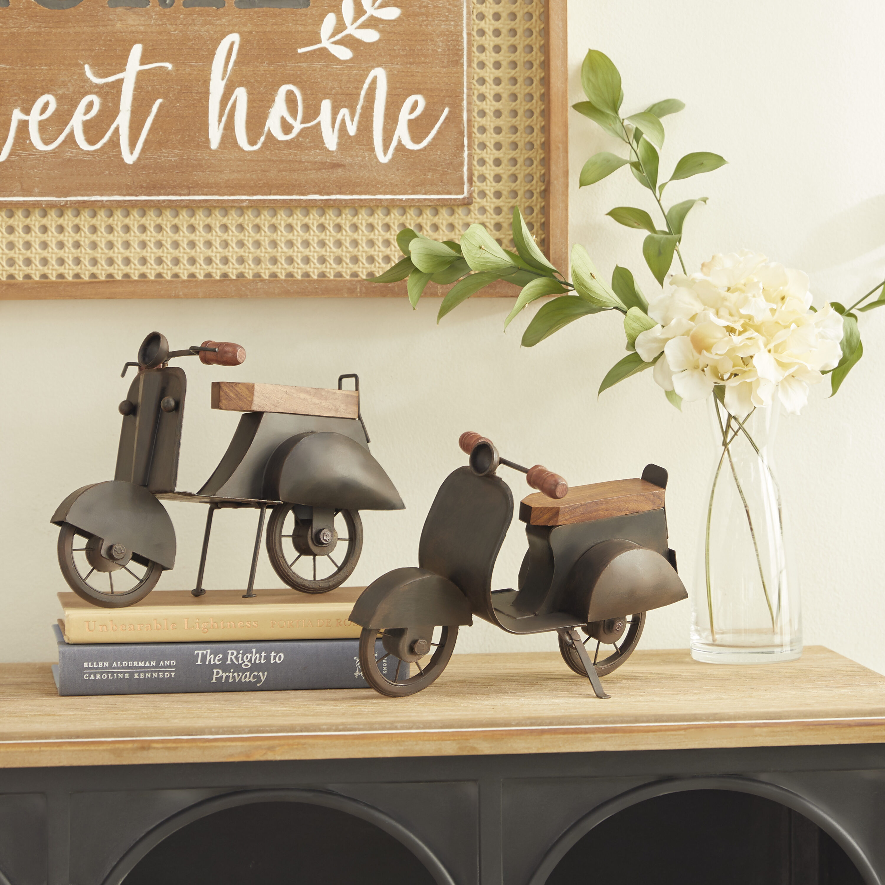 Grayson Lane 79641 2 -Pack Brown Iron Modern Sculpture