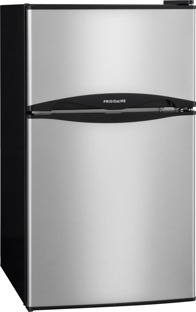 Frigidaire 3.1 mini fridge with outlet freezer