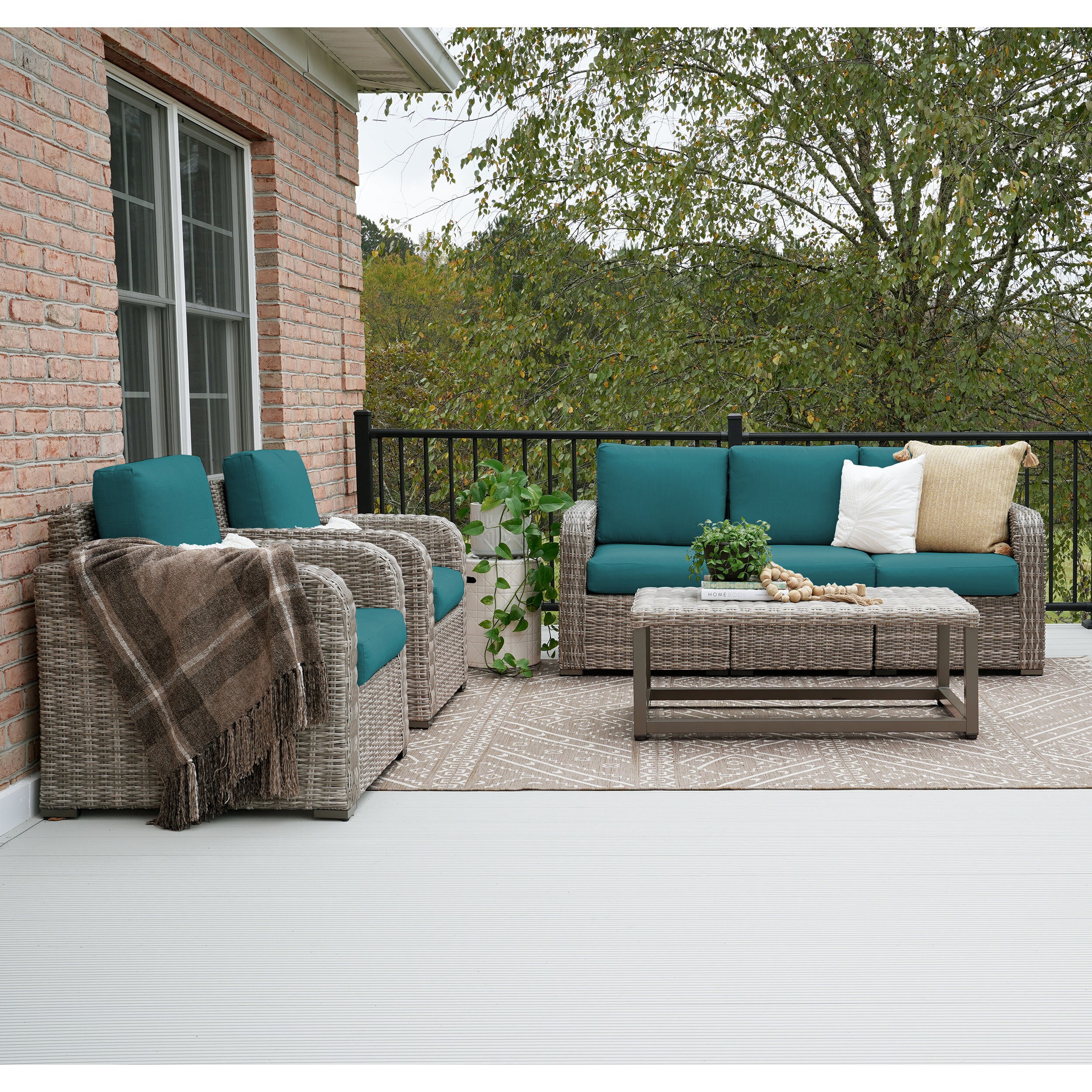 Leisure Made 471082-PEA Forsyth 6-Piece Wicker Patio Sofa Conversation Set with Blue Cushions