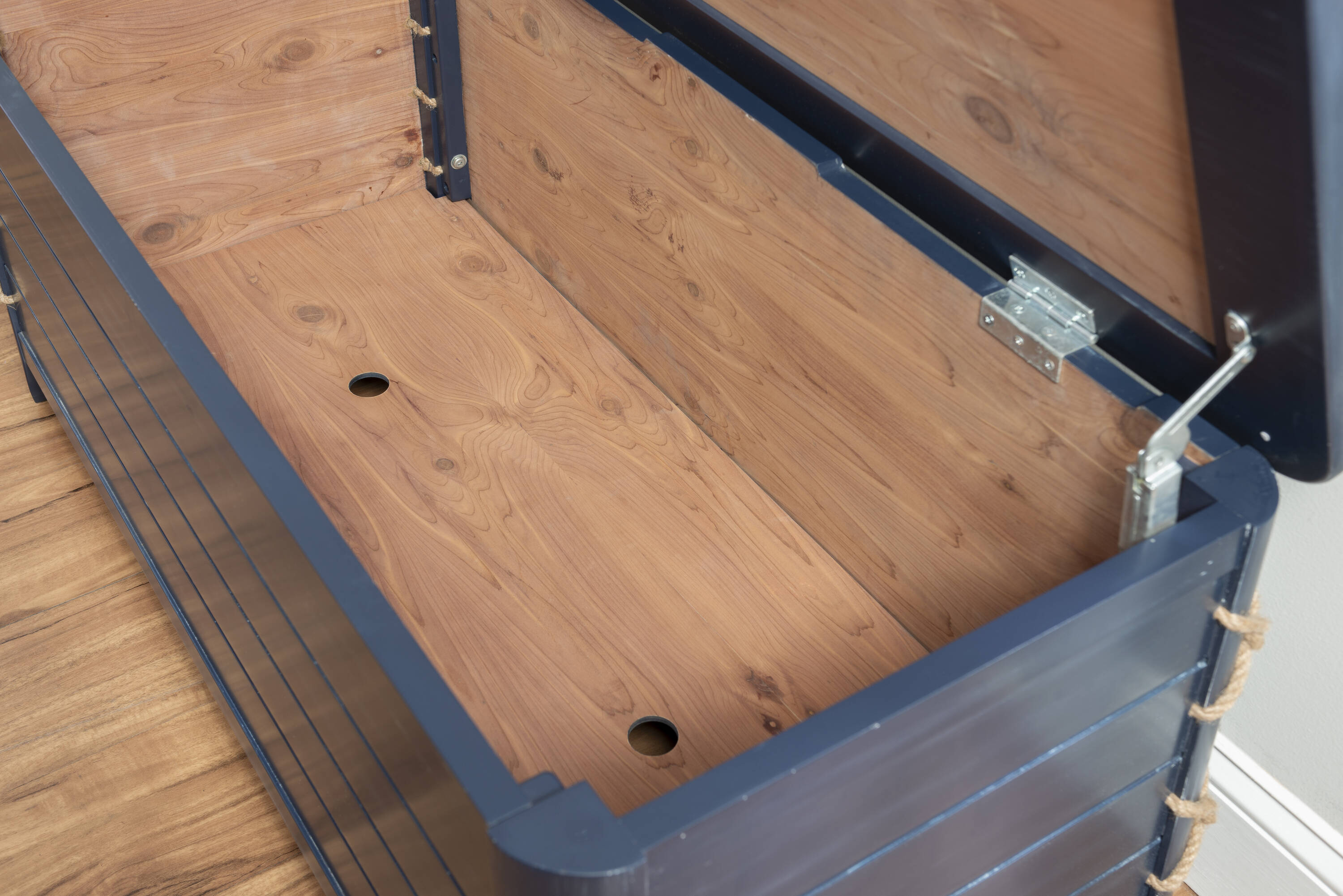 Linon PWLSS719 chests - View #13