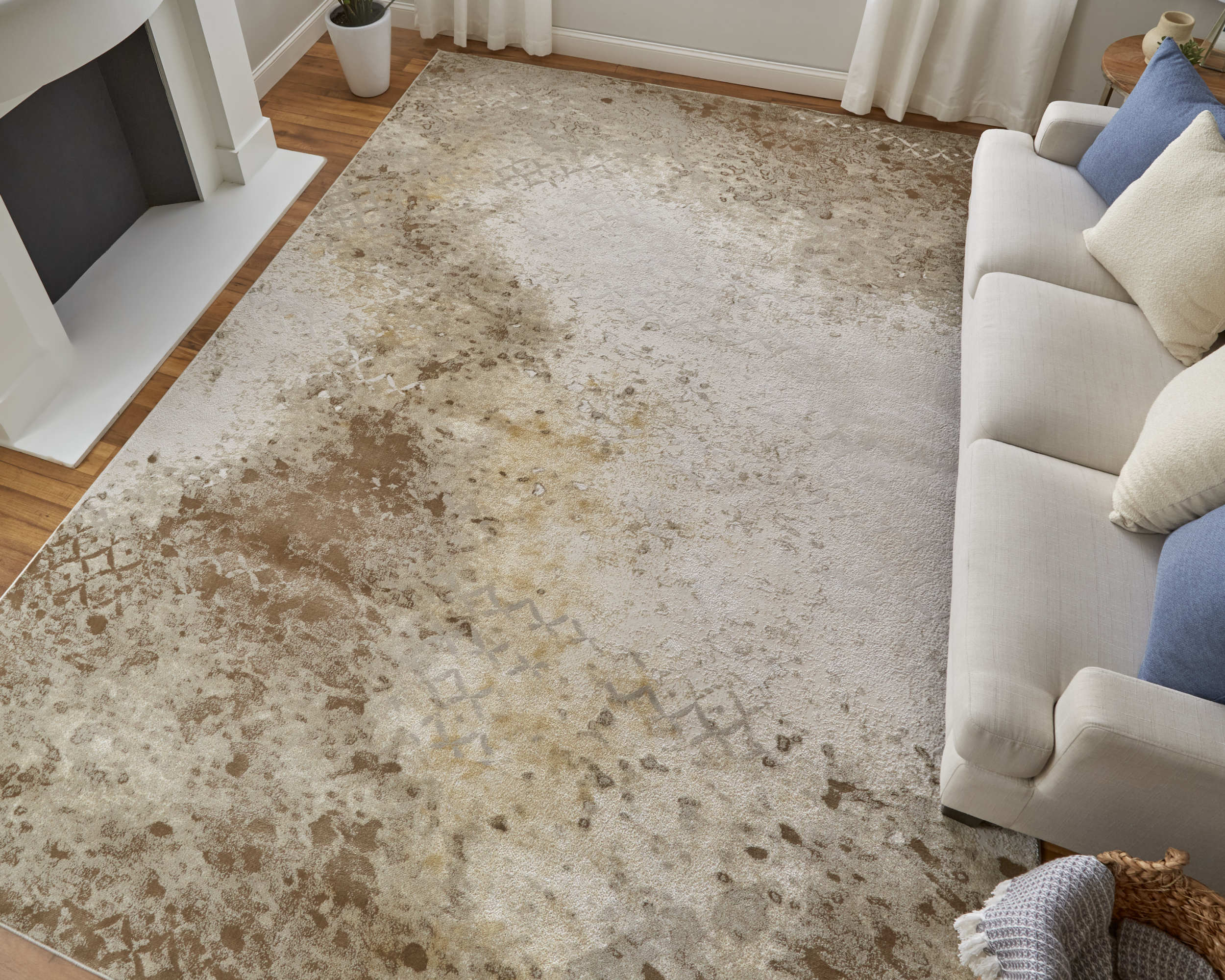 Room Envy 735R39NCIVYGLDP18 rugs - View #2
