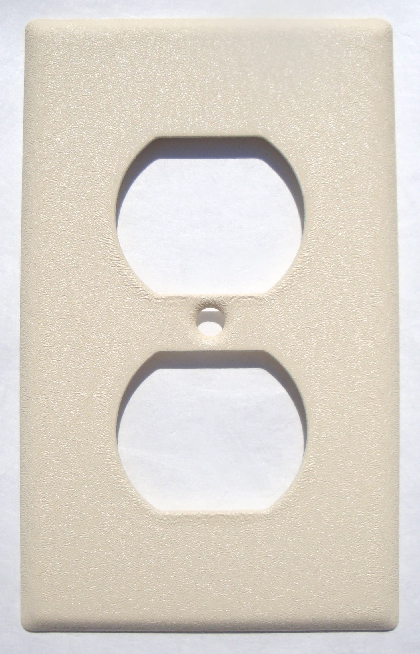 Mulberry 99101 1 -Gang Standard Size Ivory Metal Indoor Duplex Wall Plate
