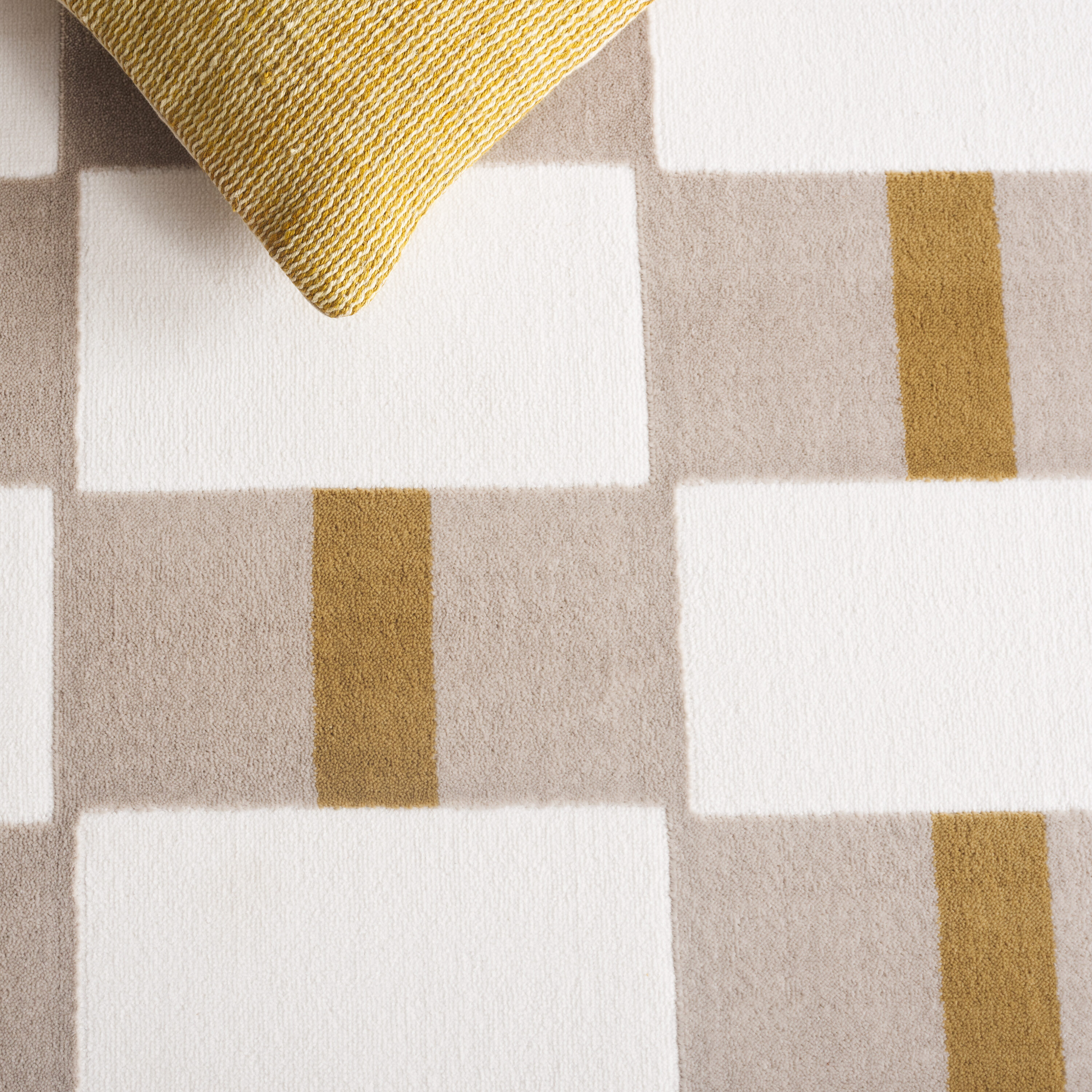 Safavieh GRV102A-7SQ rugs - View #4