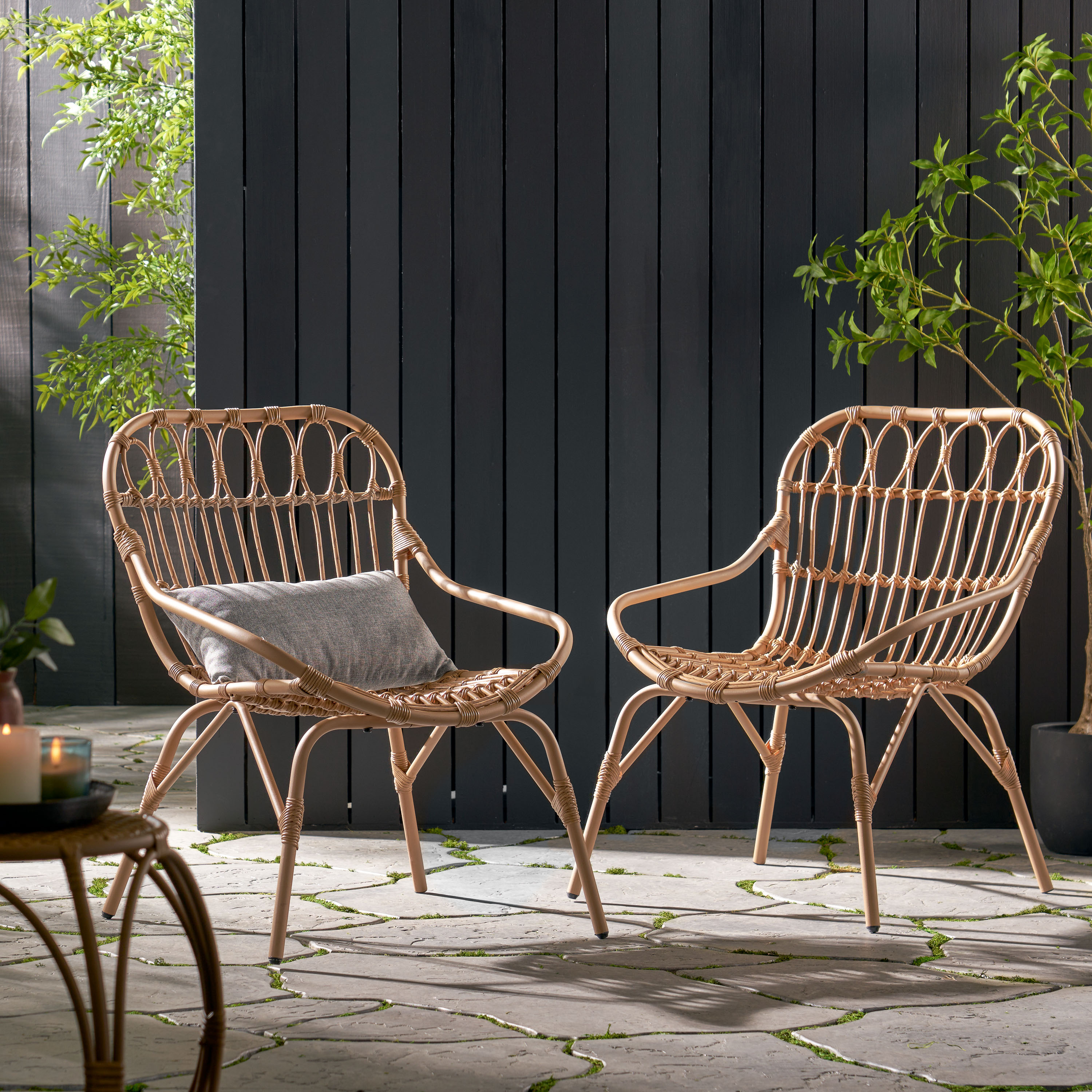 ModernLuxe L-70654.00LBRN AC Milan HARLEM CHAIR Set of 2 Rattan Light Brown Metal Frame Stationary Conversation Chair with Gray Solid Seat