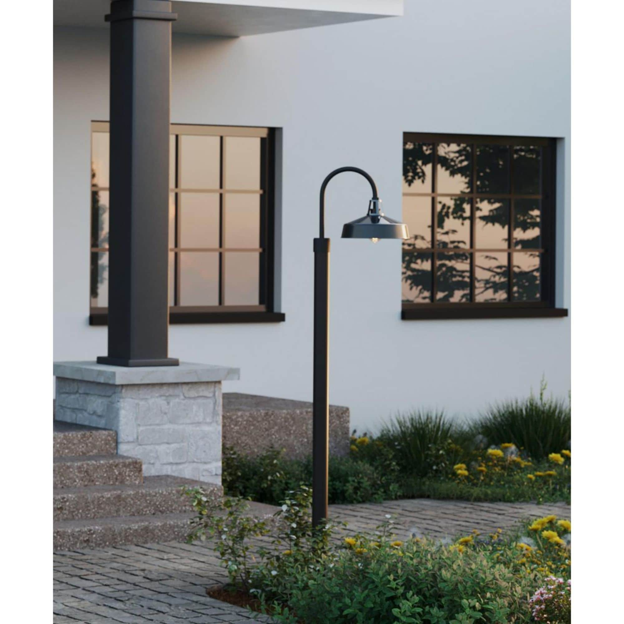 Farmhouse 2024 light post