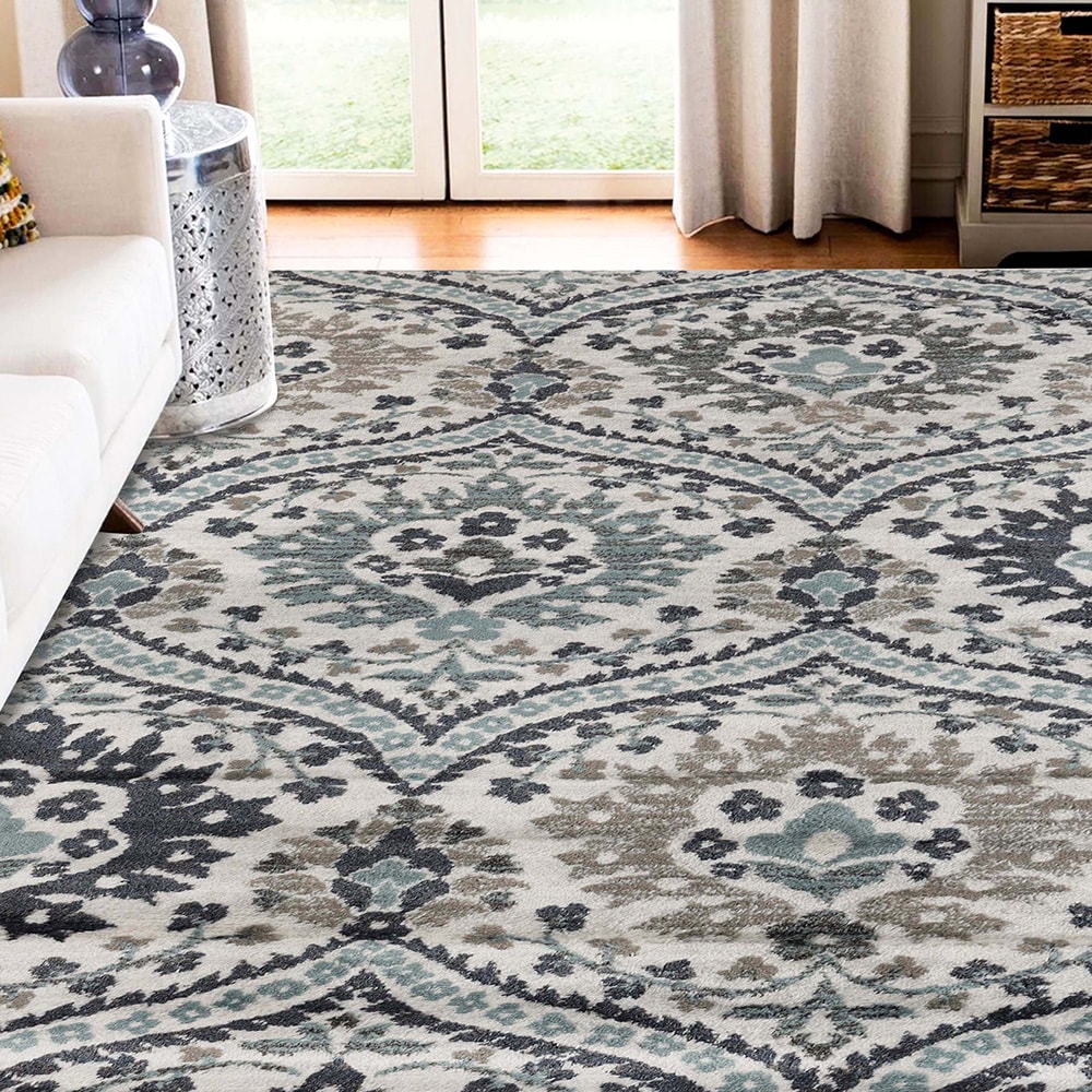 Deep Royal Floral Synthetic 7' x 9' Area Rug