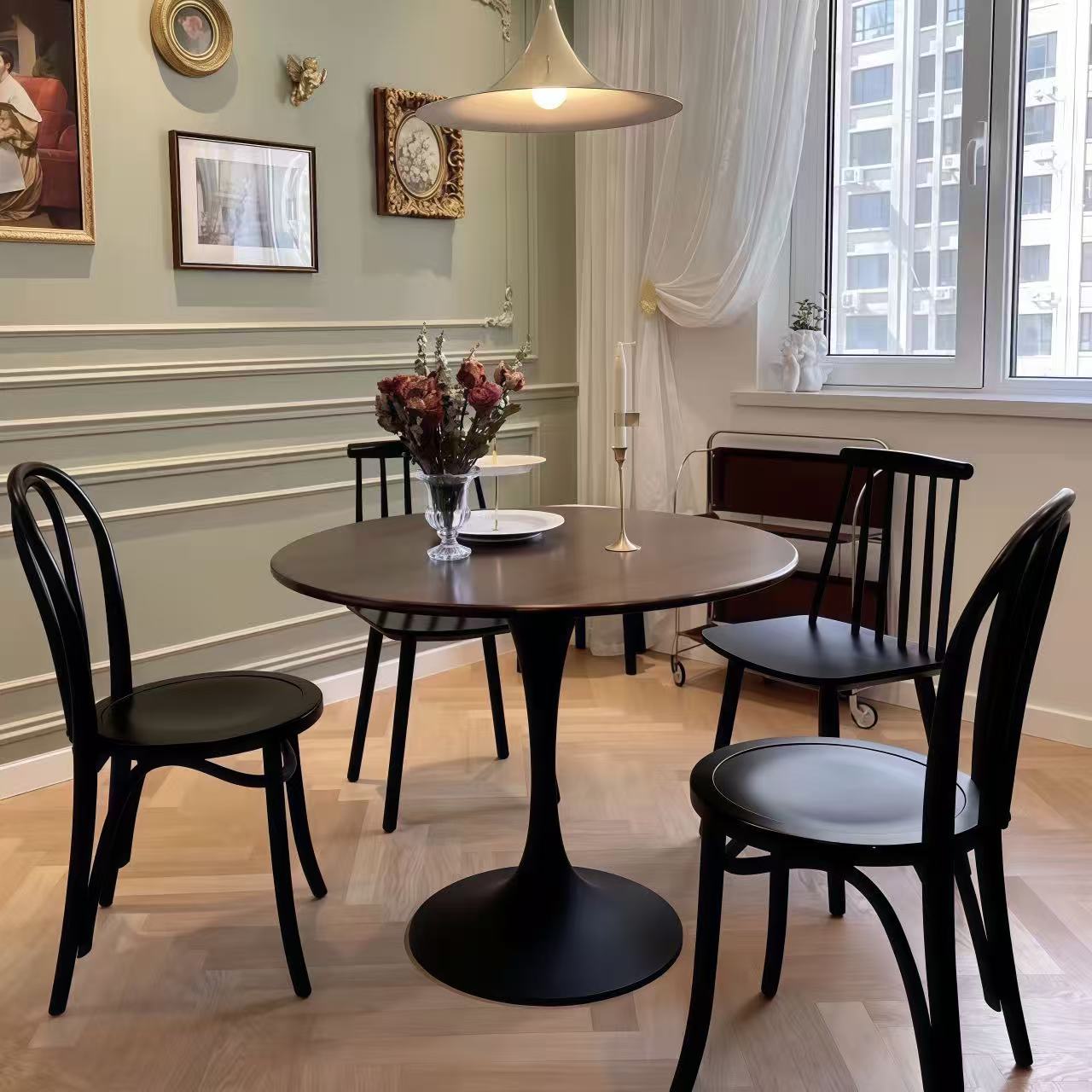 Walnut Color Round Table 31.5in Modern Dining Table Dining Table MDF Top and Steel Base Tulip Round Kitchen Table Kitchen Table Mid Century Coffee Table for Living Room Oval Dining Table