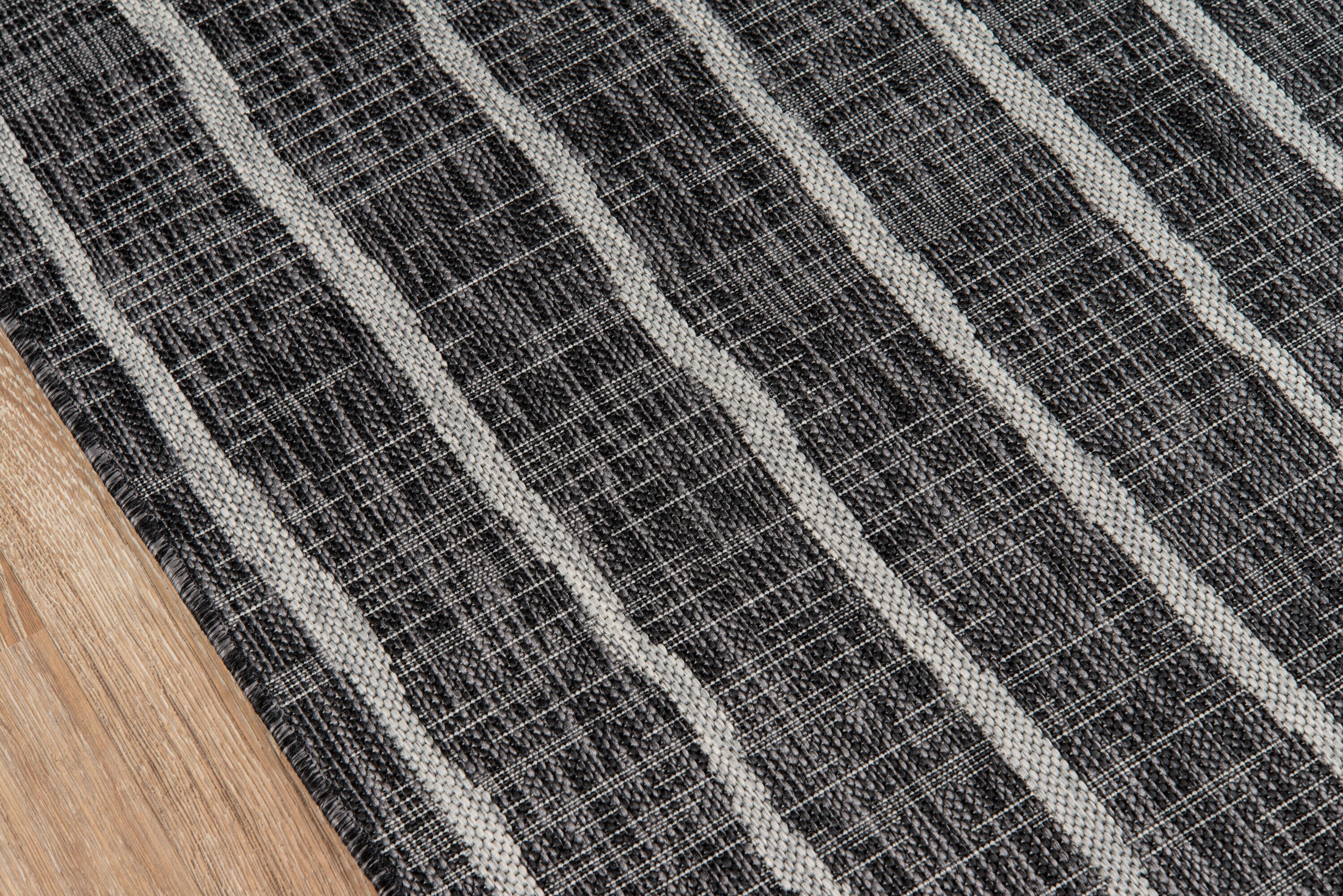 Momeni VILLAVI-03CHR2030 rugs - View #3
