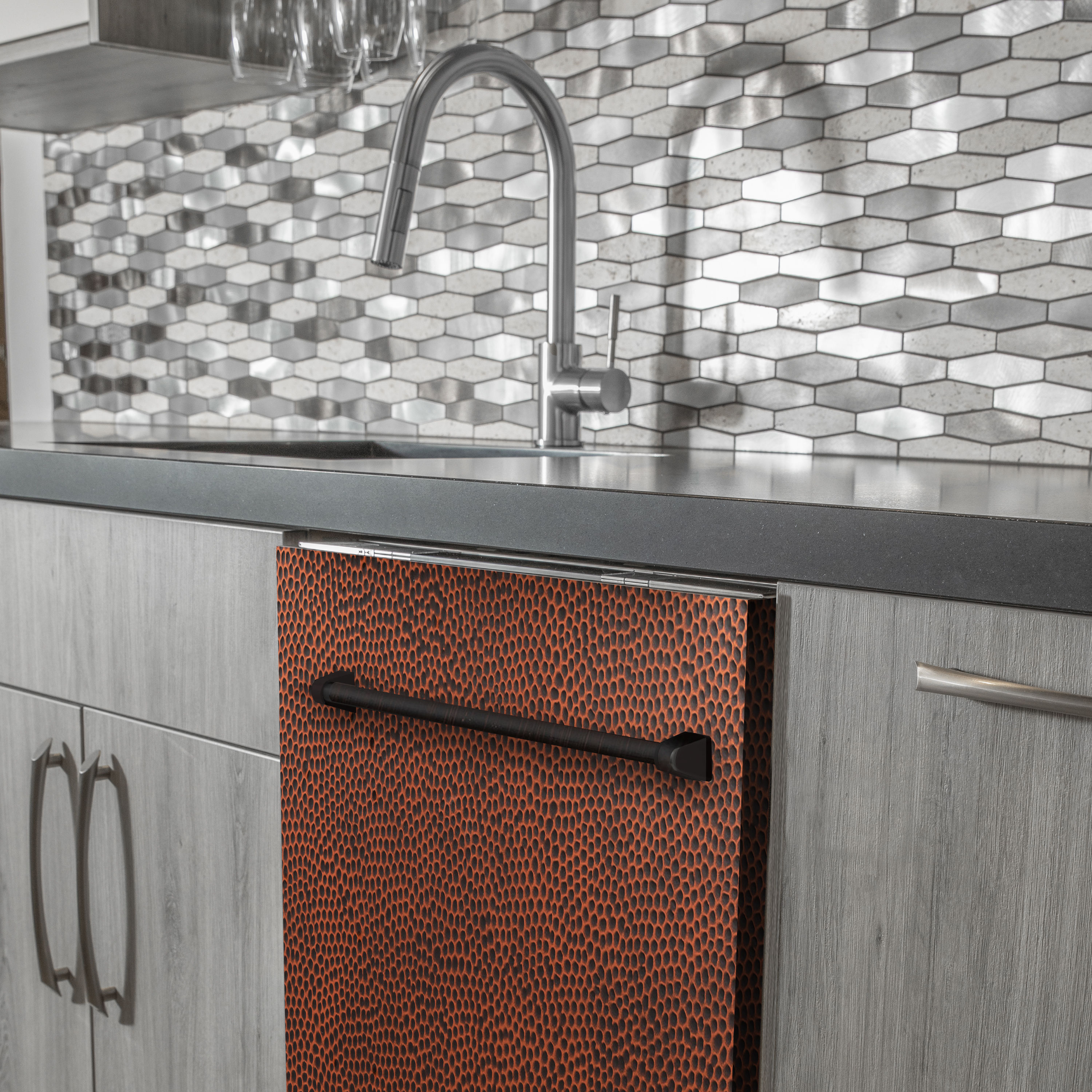 ZLINE KITCHEN & BATH DW-HH-H-24 Builtin-Dish - View #9
