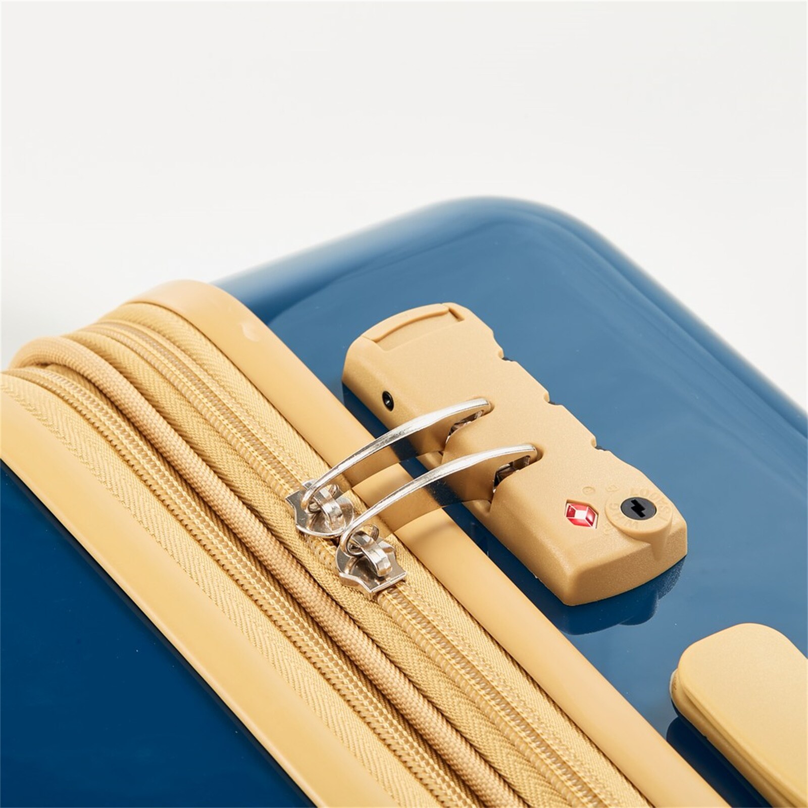 Qeetex GGL-PBY-15N0GV42 Luggage-And-Luggage-Sets - View #6