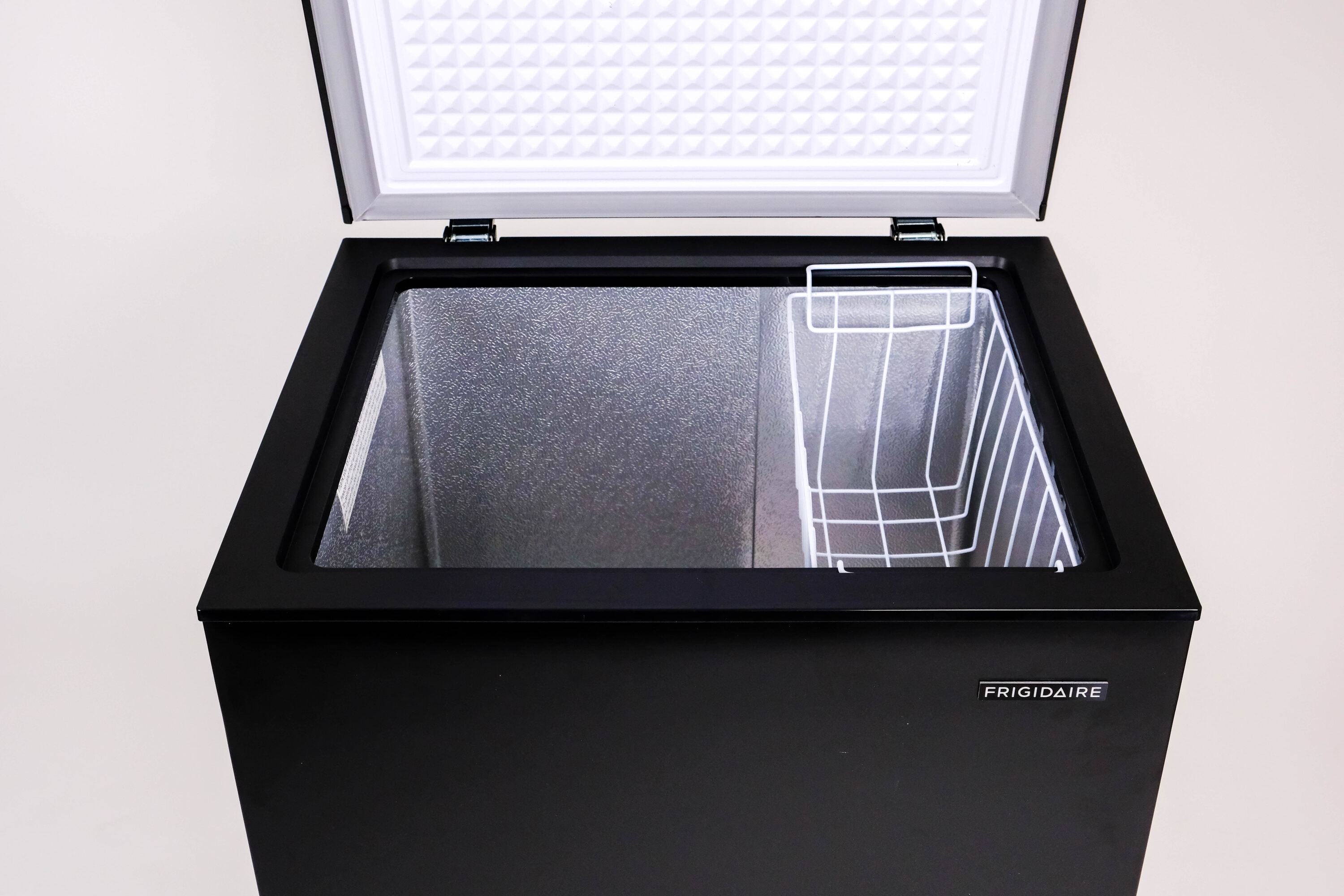 Frigidaire EFRF5003-BLACK-6COM m050210 - View #8