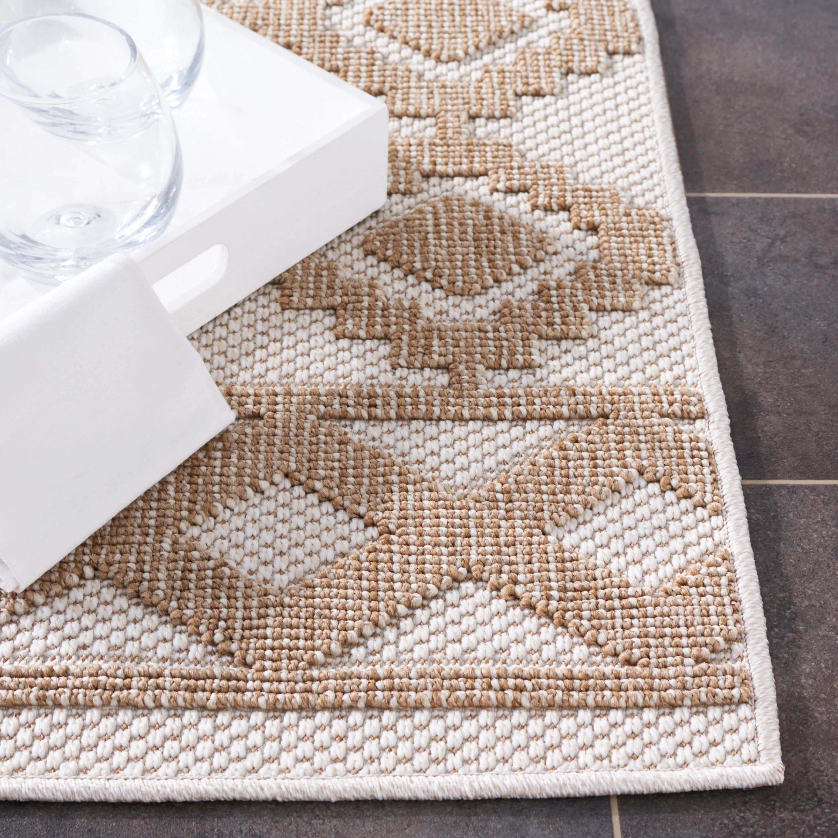 Safavieh GLB208C-4 rugs - View #5