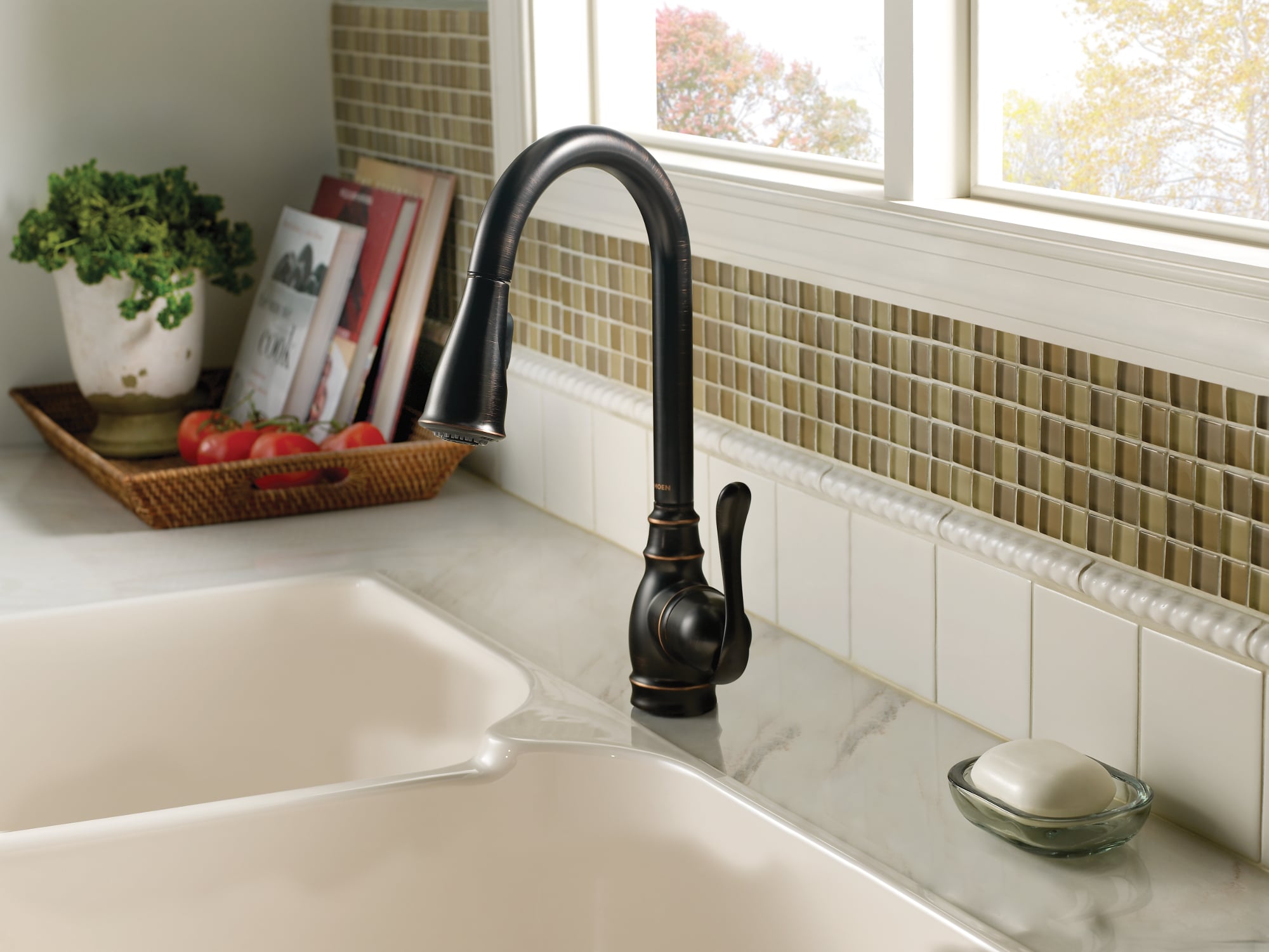 Moen Anabelle Mediterranean Bronze Single Handle Pull Down Kitchen Faucet With Sprayer Deck 1007