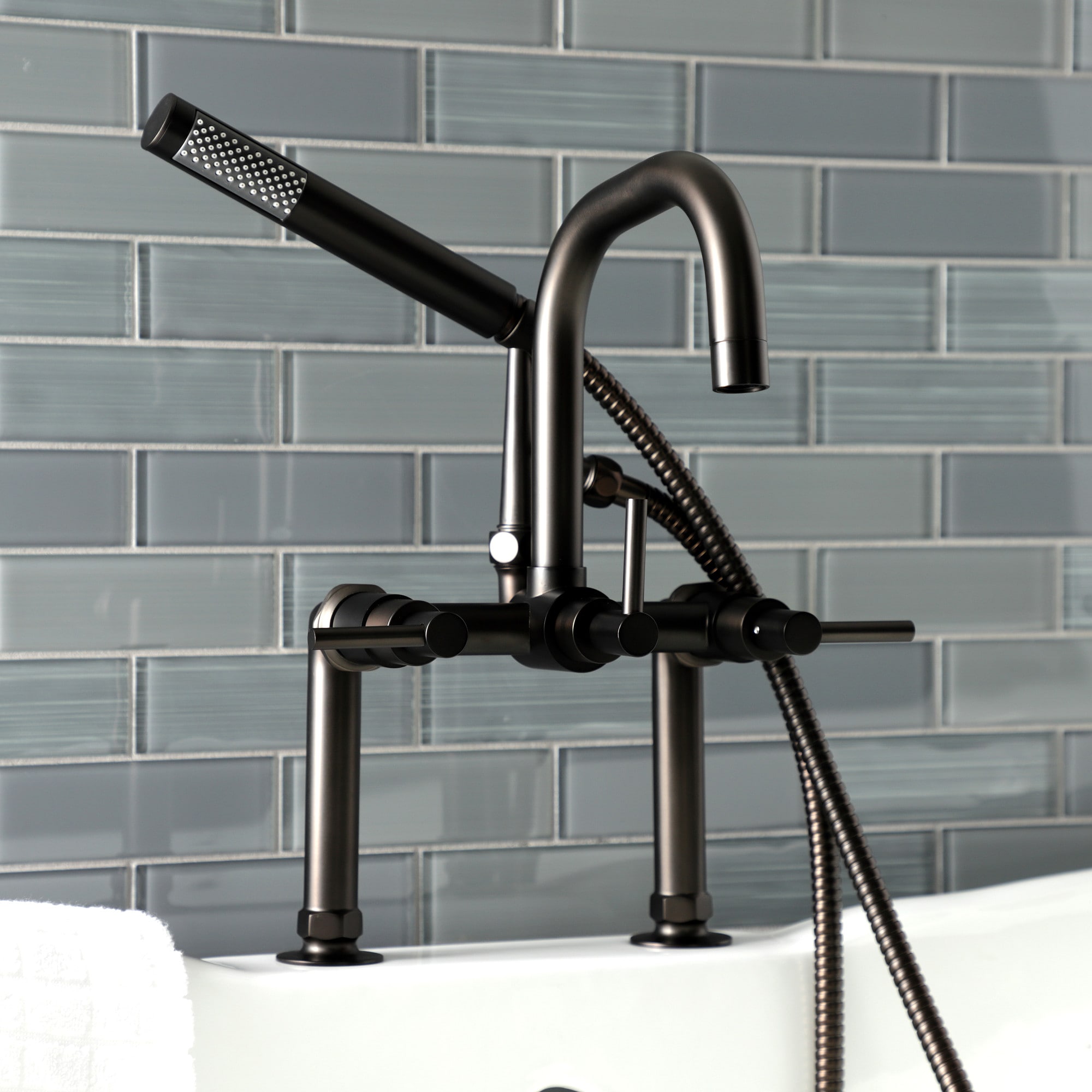 Kingston Brass WLAE8405DL Roman-Tub-Faucets - View #3