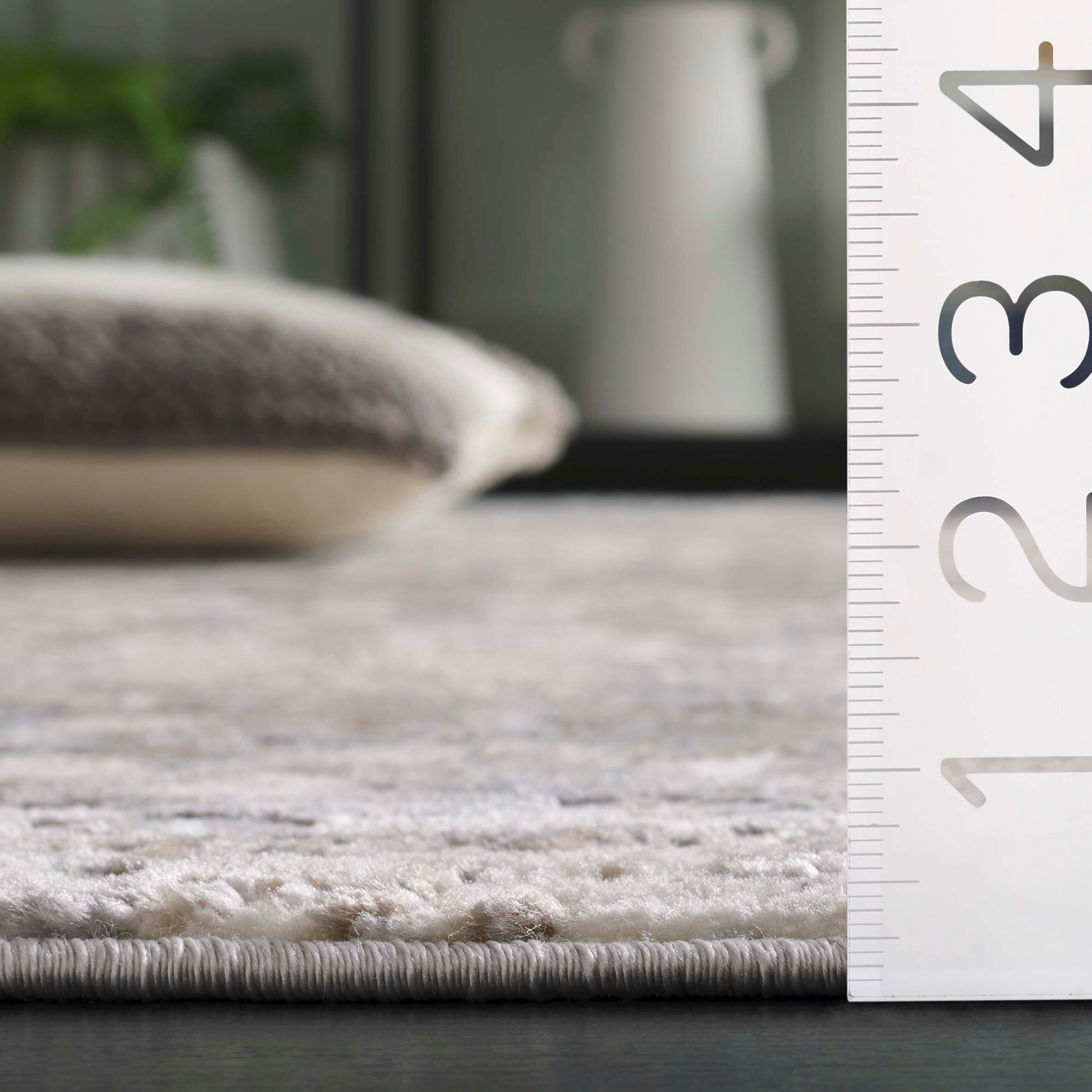 Safavieh LGN578A-28 rugs - View #5