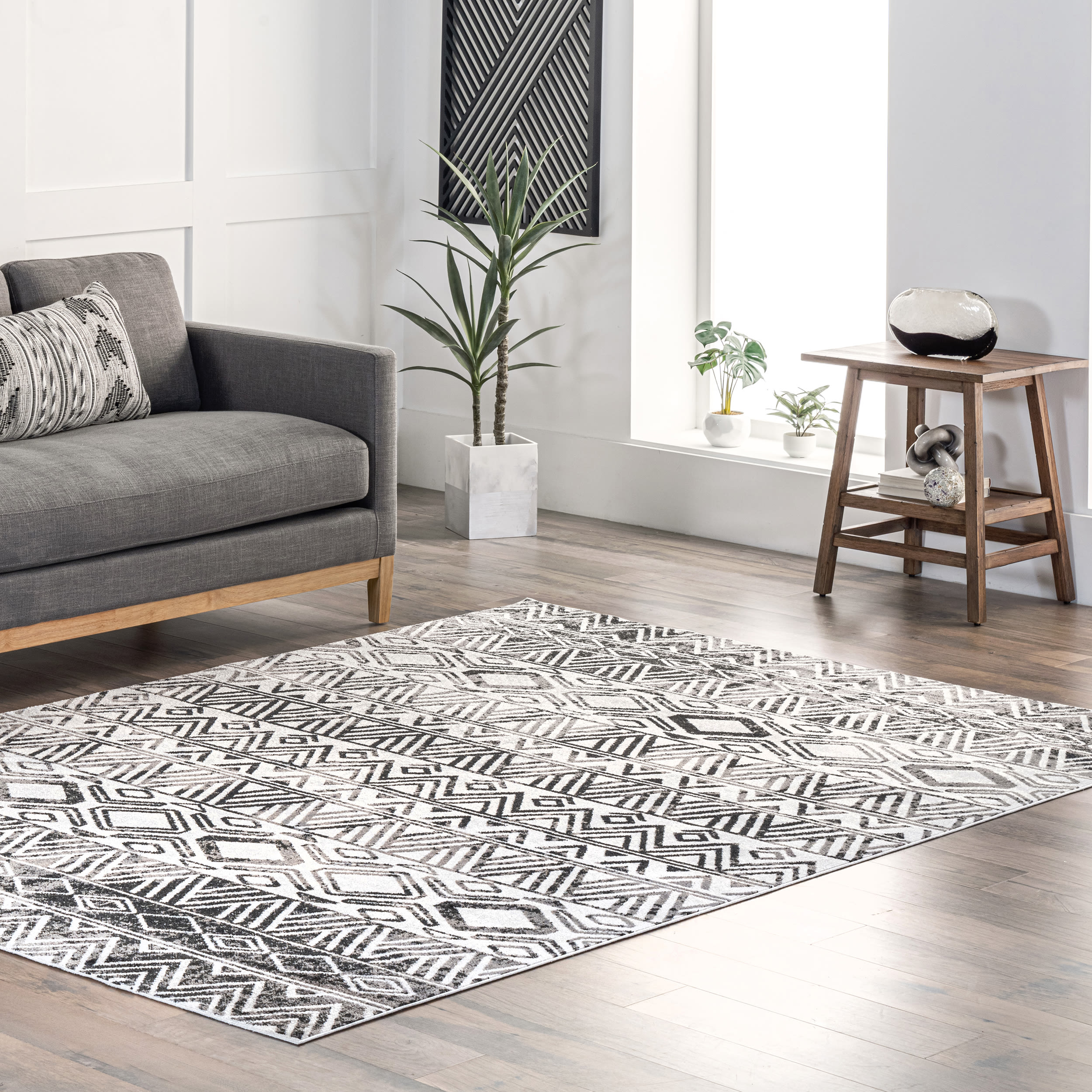 nuLOOM LPKV05A-508 Lucci 5 x 8 (ft) Loomed Polyester Gray Rectangular Indoor Tribal Southwestern Machine washable Area rug