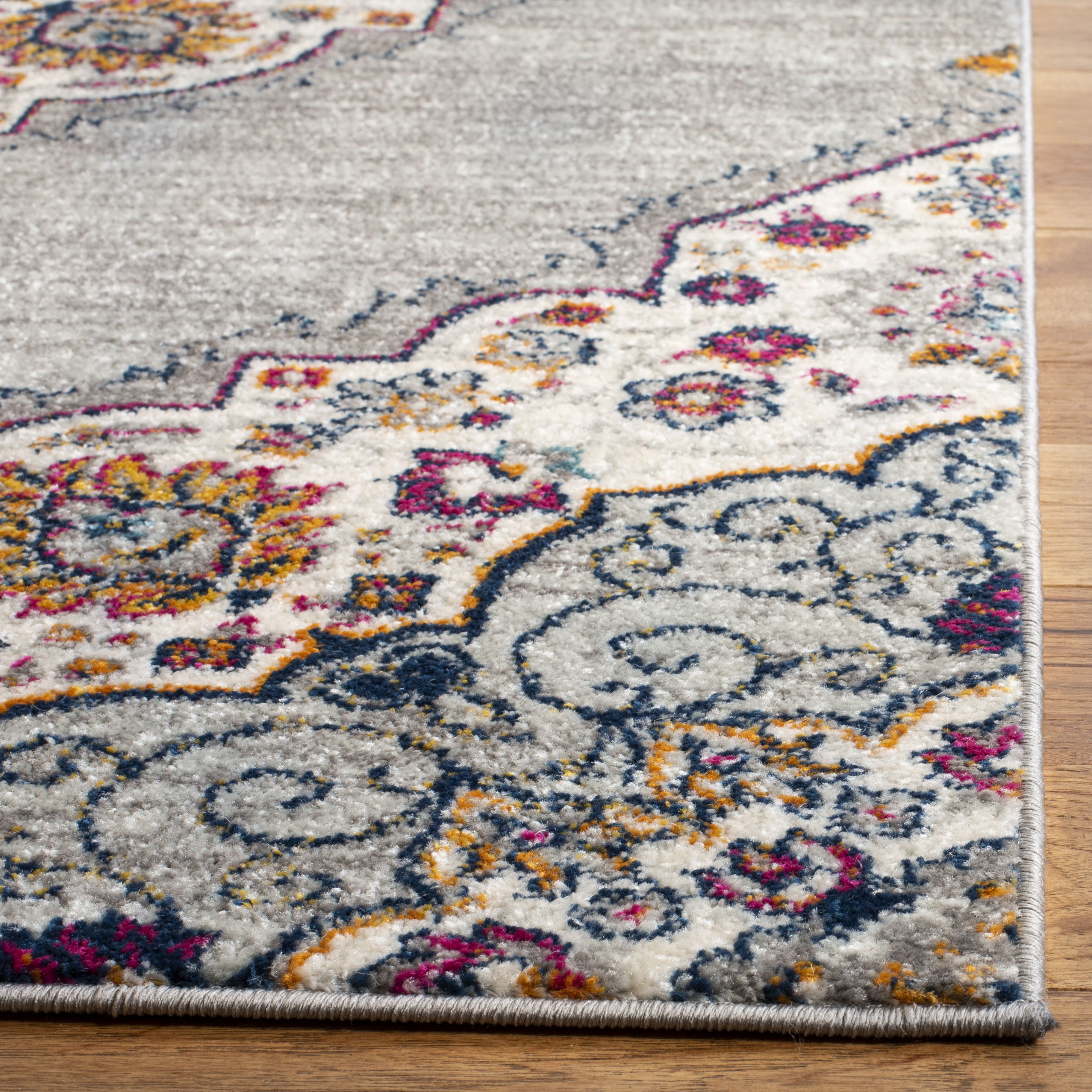 Safavieh MAD153R-3 rugs - View #3