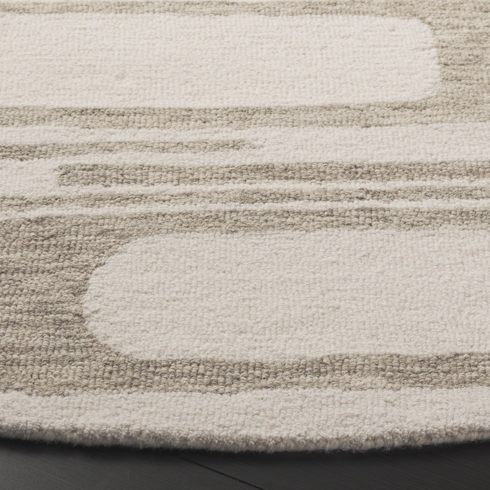 Safavieh EBN951Y-6R rugs - View #3