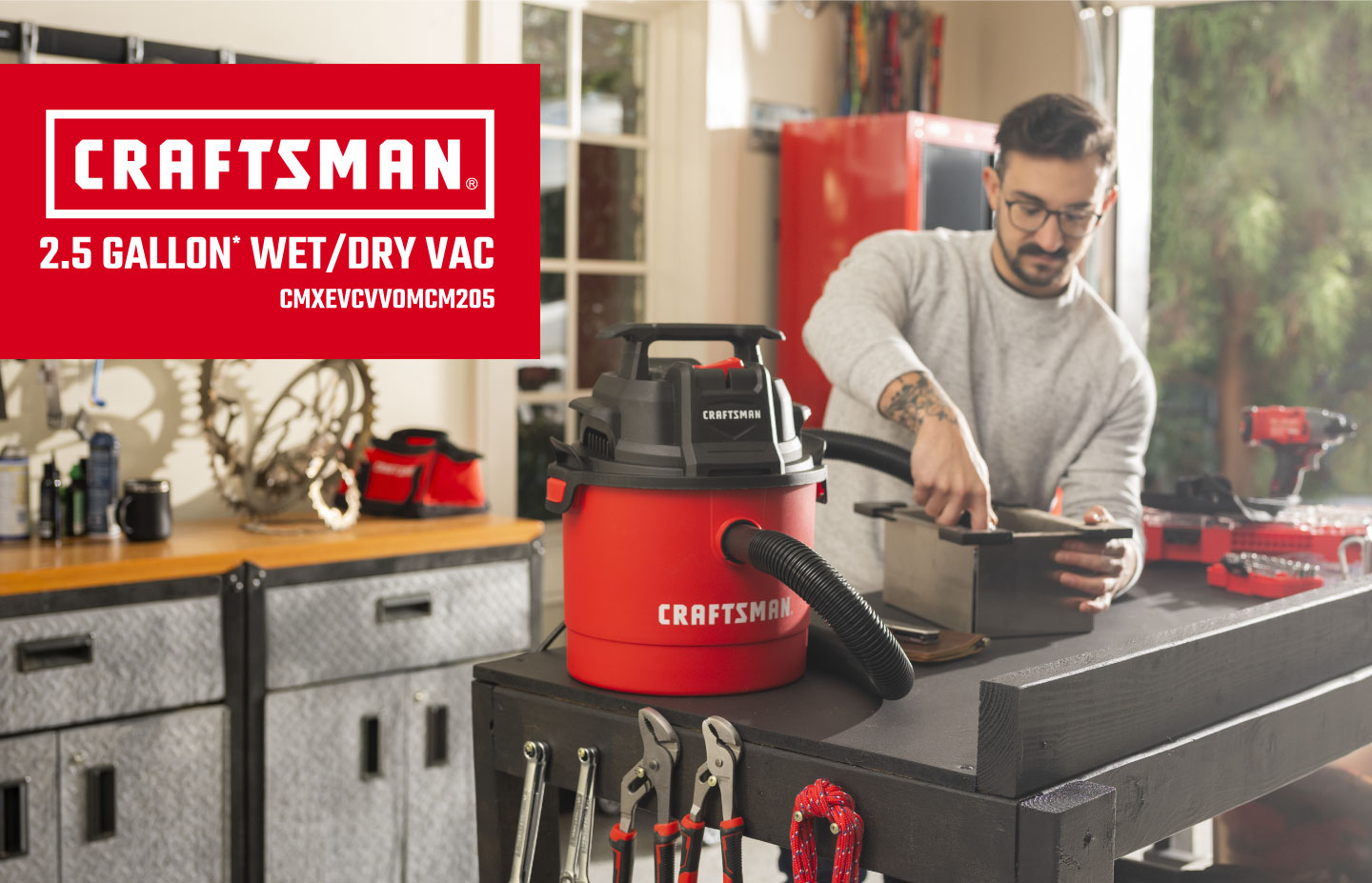 CRAFTSMAN 2.5-Gallons 2-HP Corded Wet/Dry Shop Vacuum with Accessories  Included