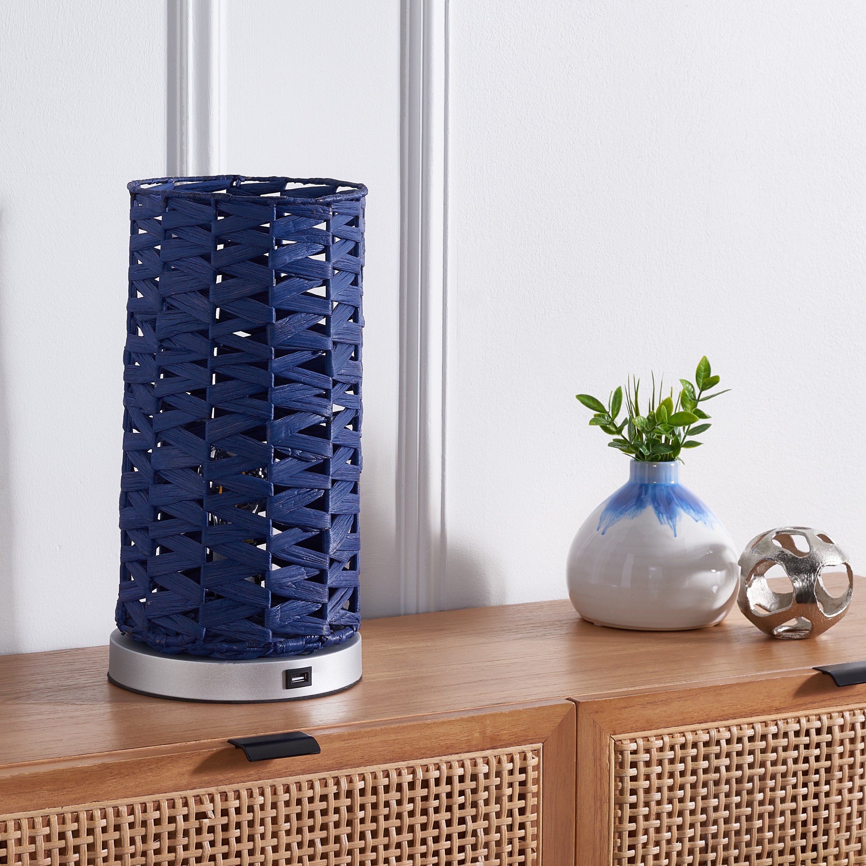 15-Inch Blue Water Hyacinth Table Lamp with USB Port