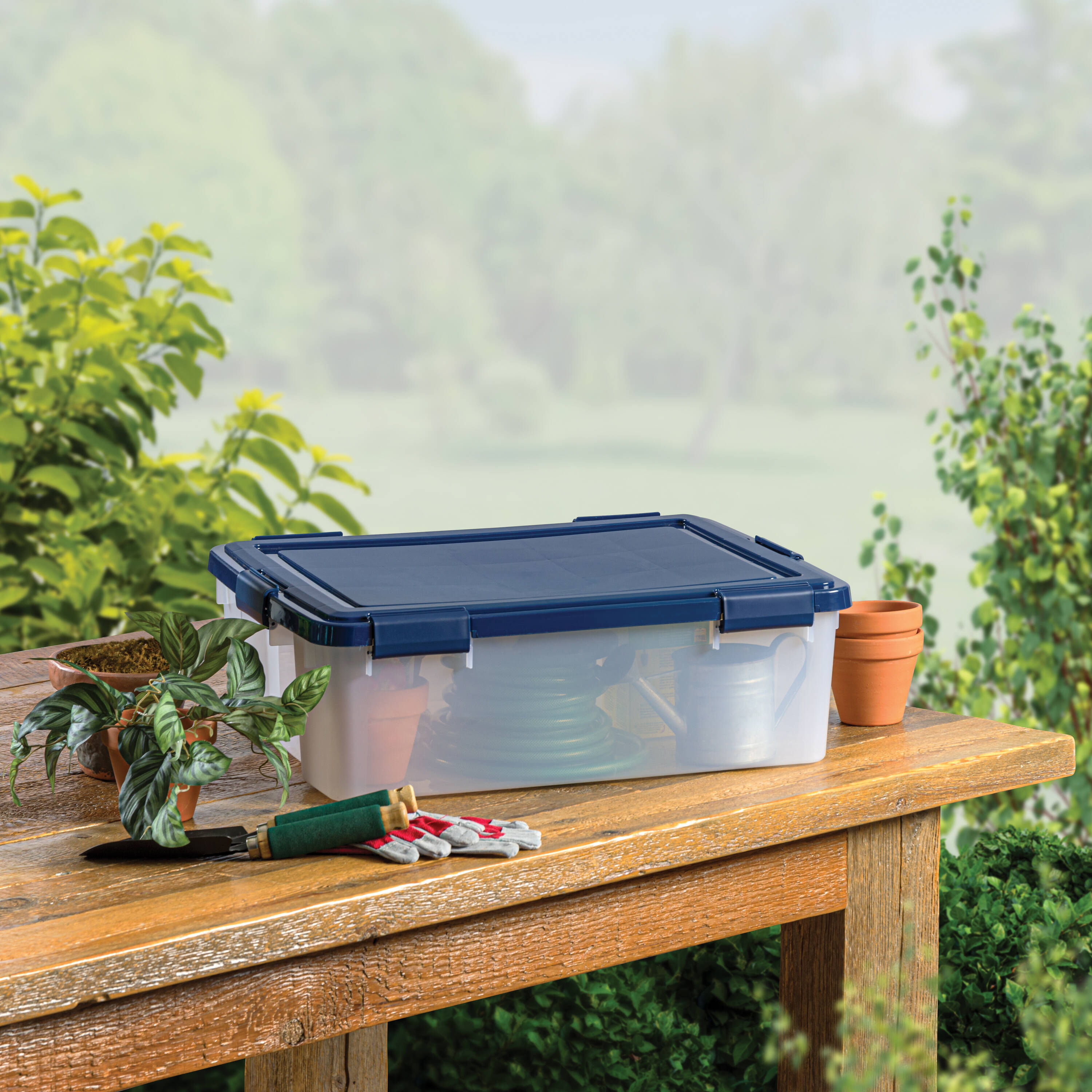 Project Source 3.75 Gal (15 Qt) Latched Storage Bin - Product