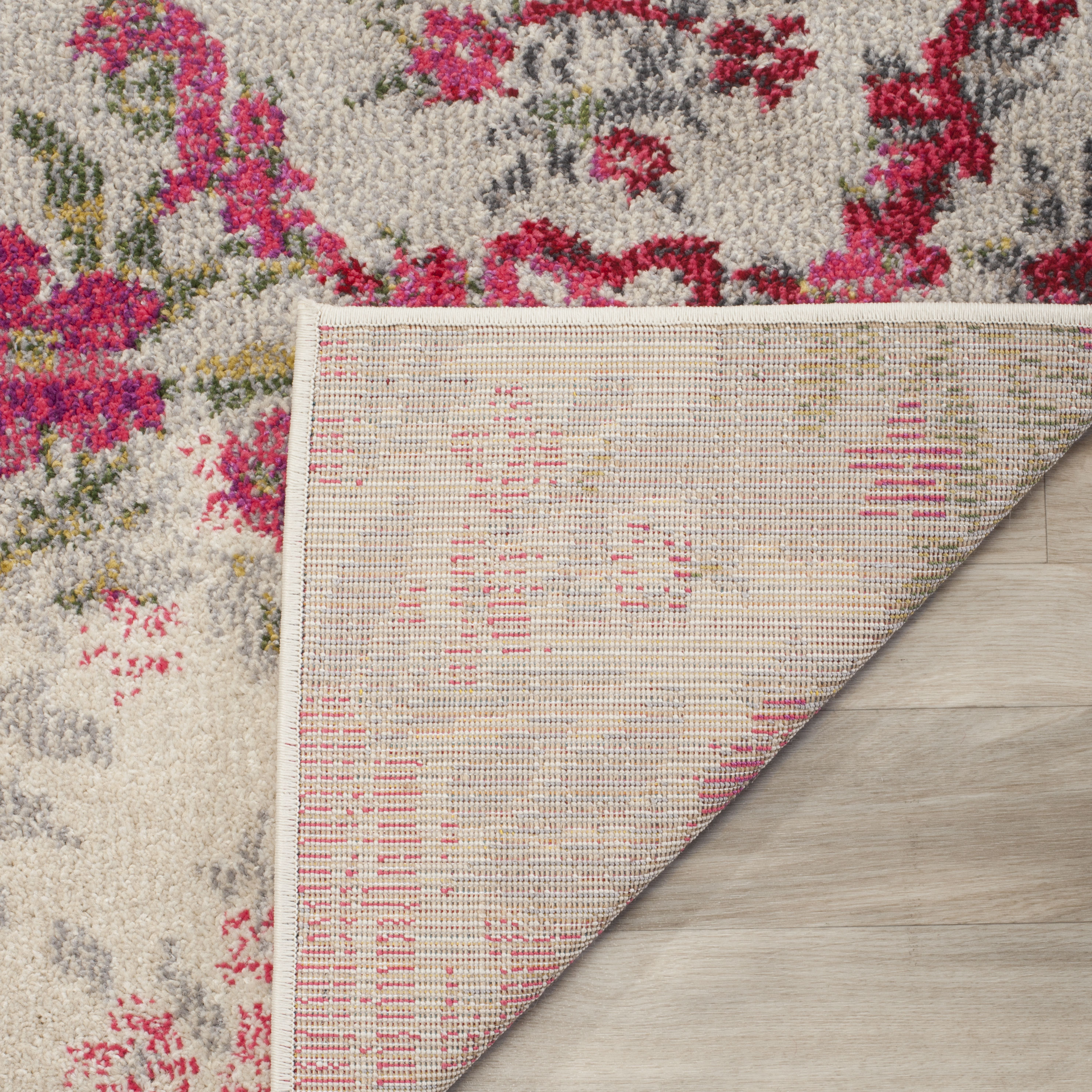 Safavieh MNC205R-7SQ rugs - View #4