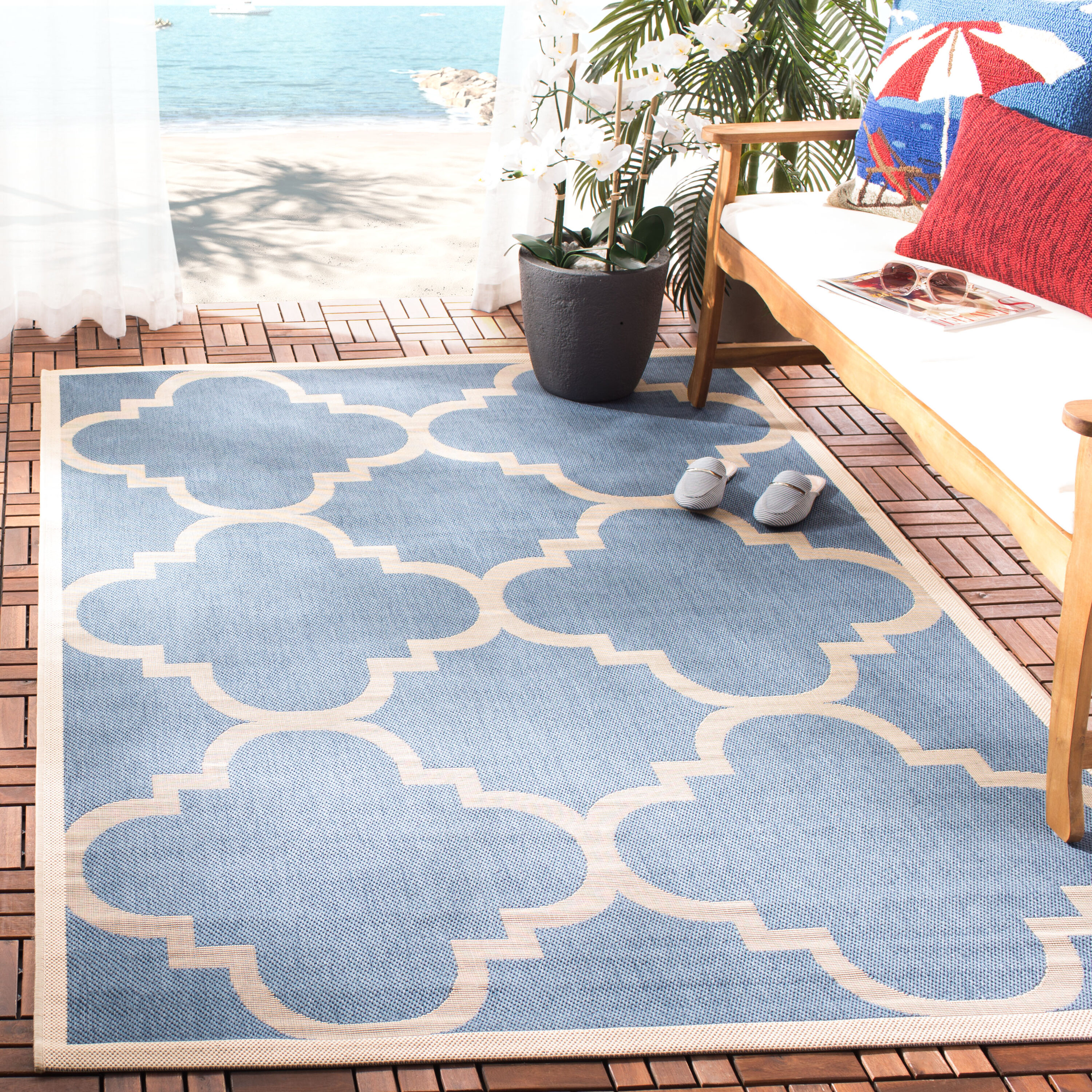 Safavieh CY6243-243-4SQ Courtyard Lihue 4 x 4 (ft) Loomed Polypropylene Blue/Beige Square Indoor/Outdoor Geometric Coastal Area rug