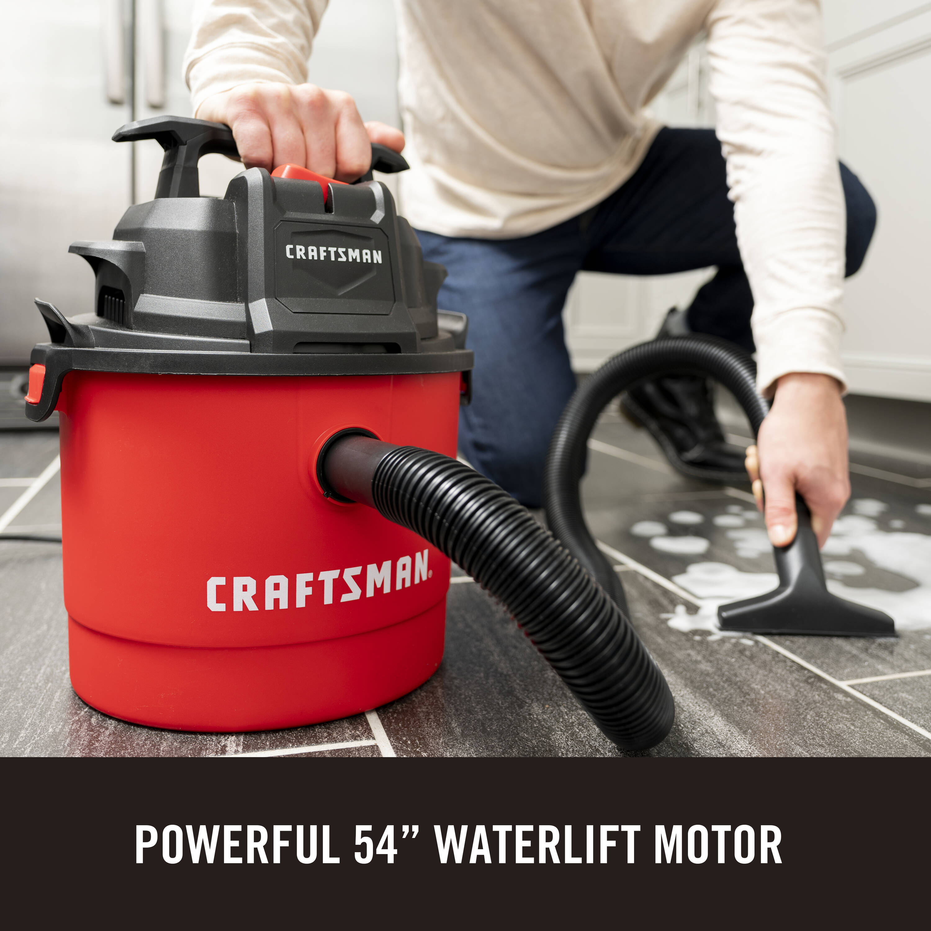 CRAFTSMAN 2.5-Gallons 2-HP Corded Wet/Dry Shop Vacuum with